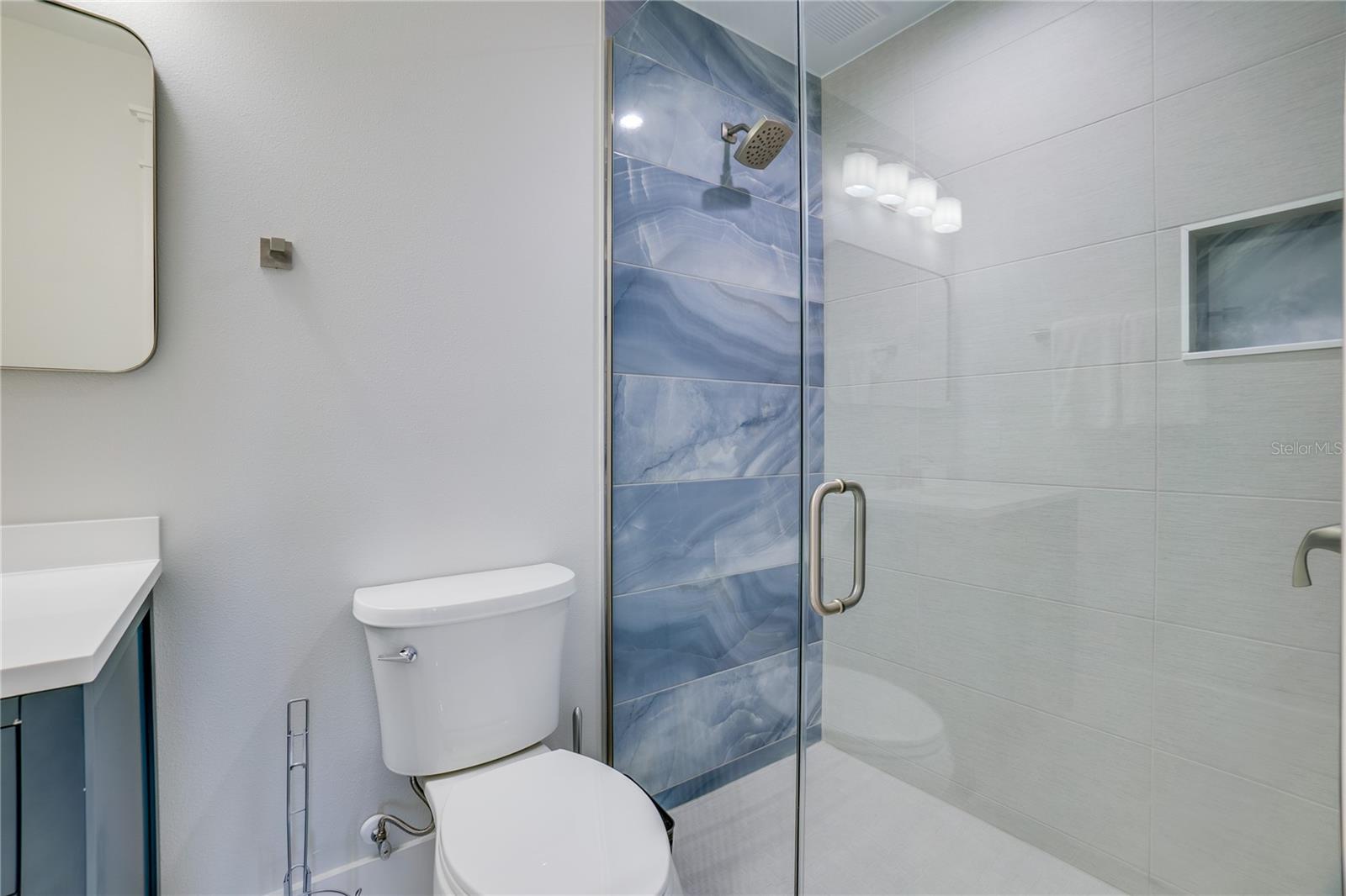 2102 AVENUE B — photo 40