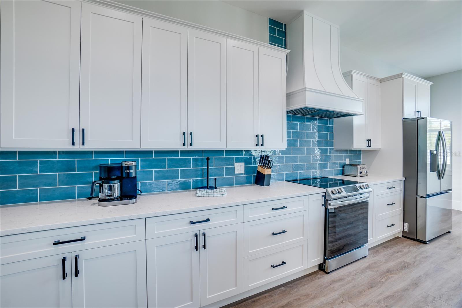 2102 AVENUE B — photo 13