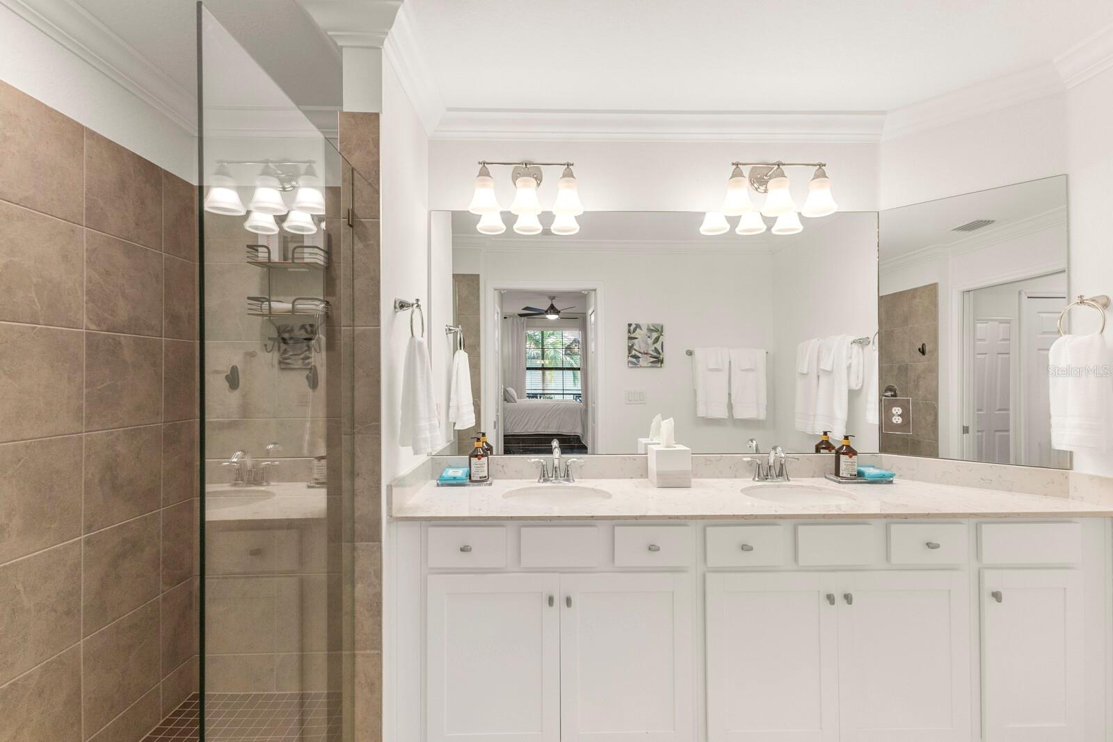 5721 PALMER CIR #103 — photo 18