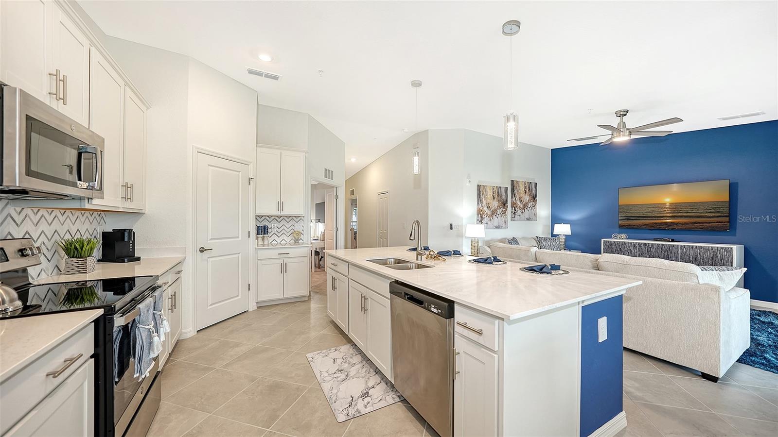 12550 GALAPAGOS CT #205 — photo 14