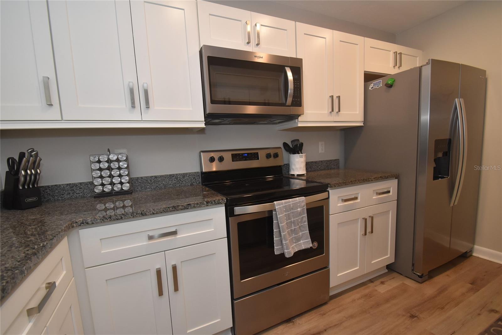 1720 GLENHOUSE DR #GL427 — photo 3