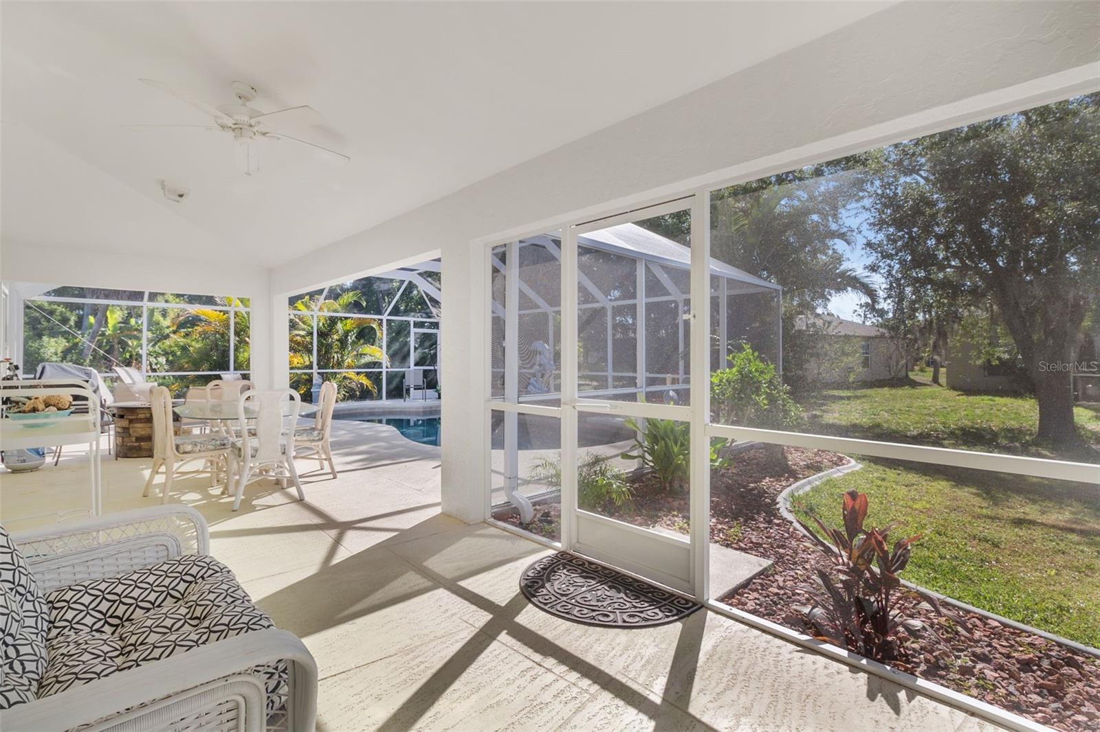 4812 KENVIL DR — photo 32