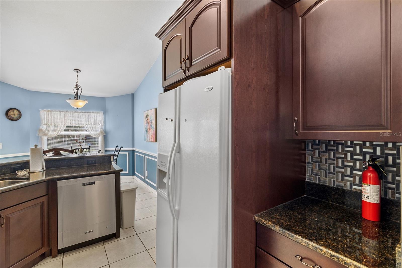 4812 KENVIL DR — photo 13