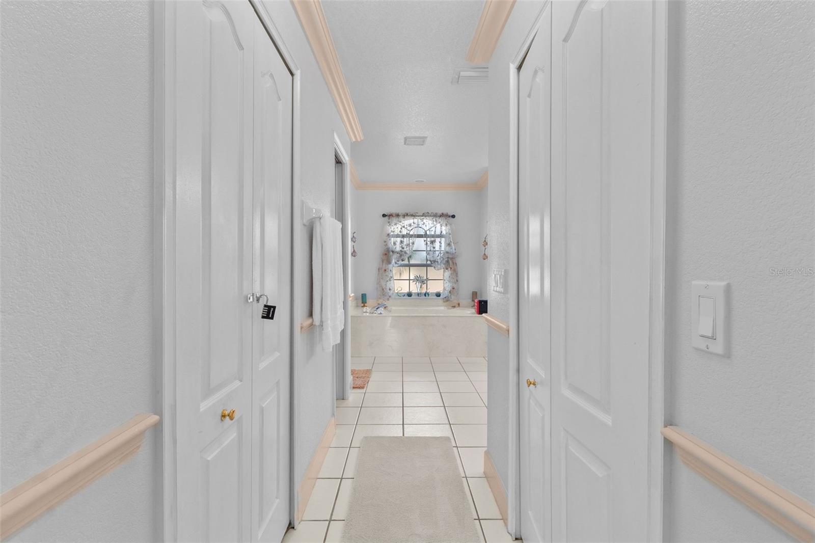 4812 KENVIL DR — photo 28