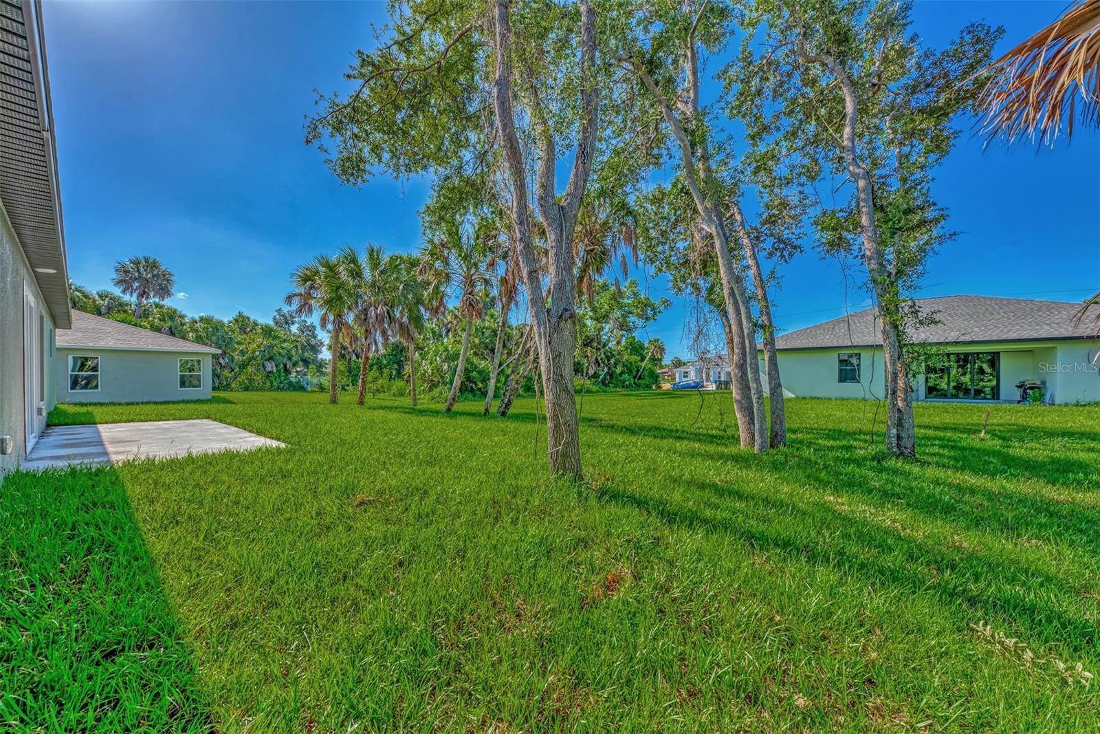 3847 E PRICE BLVD — photo 38