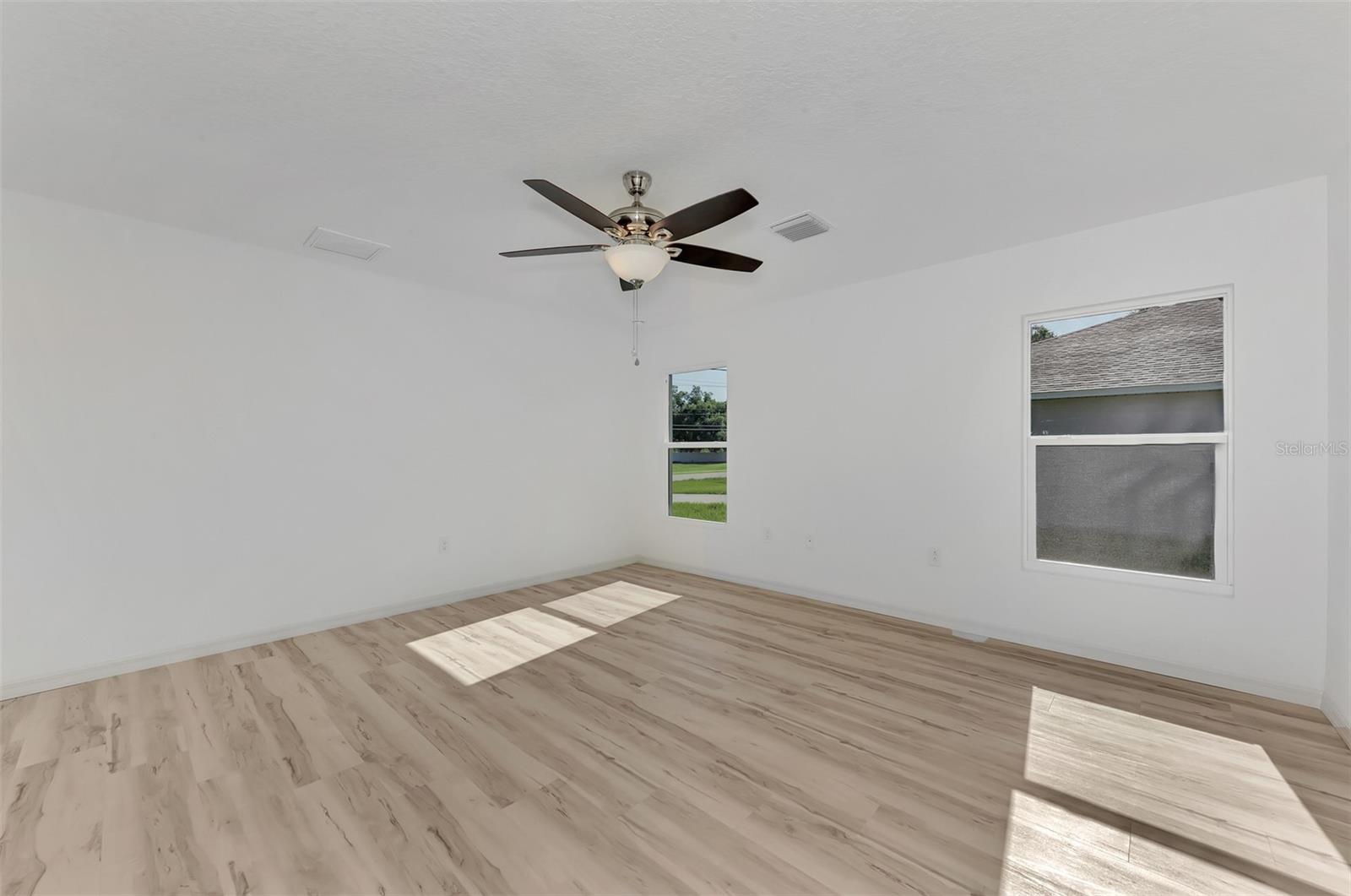 3847 E PRICE BLVD — photo 22