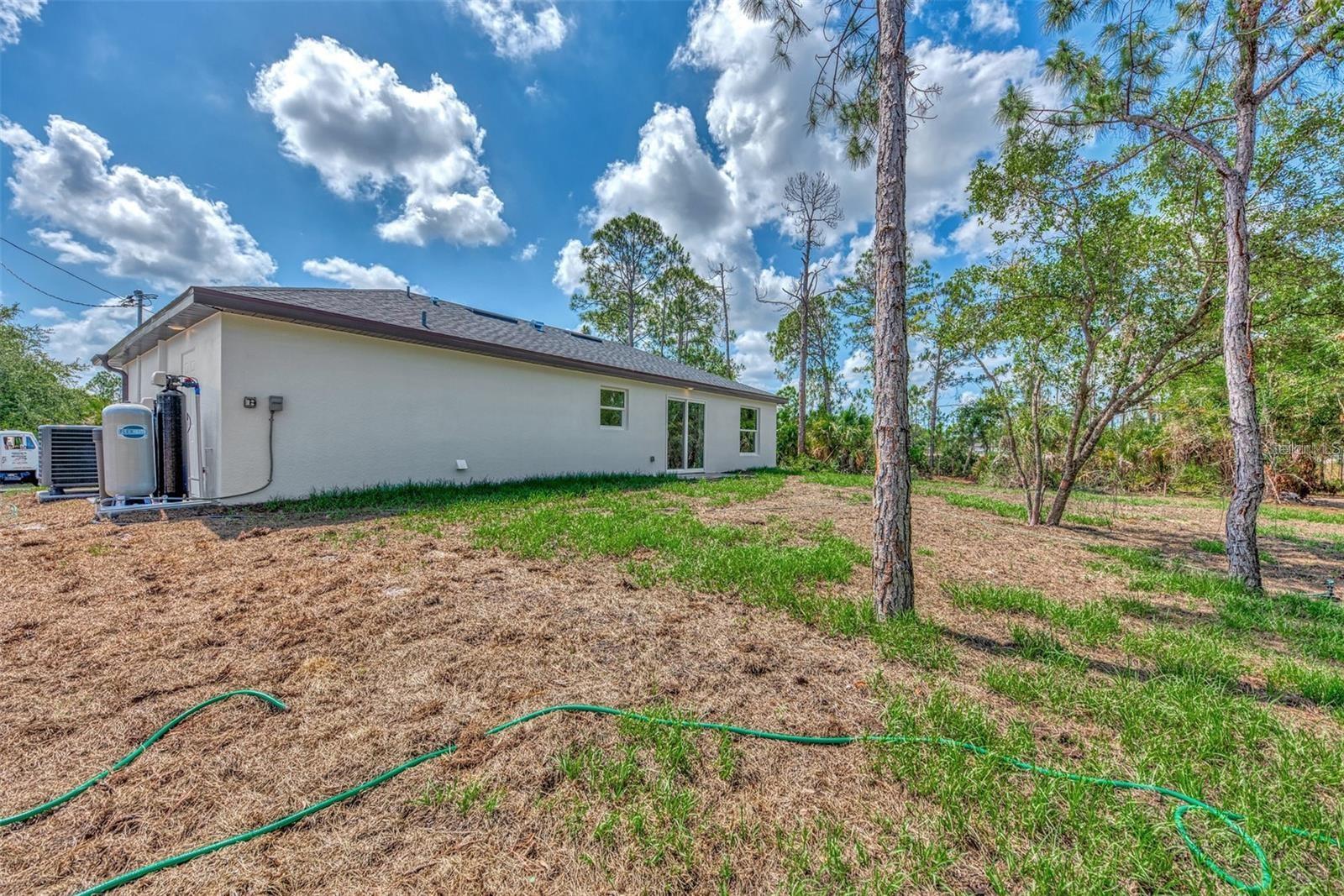 4637 CORBETT LN — photo 28