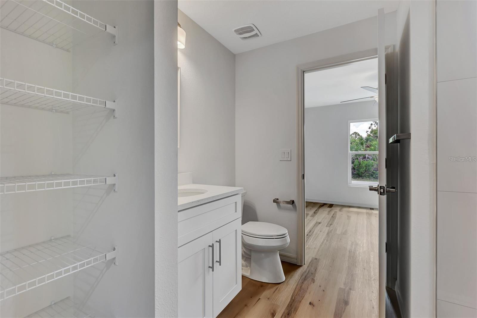 4637 CORBETT LN — photo 24