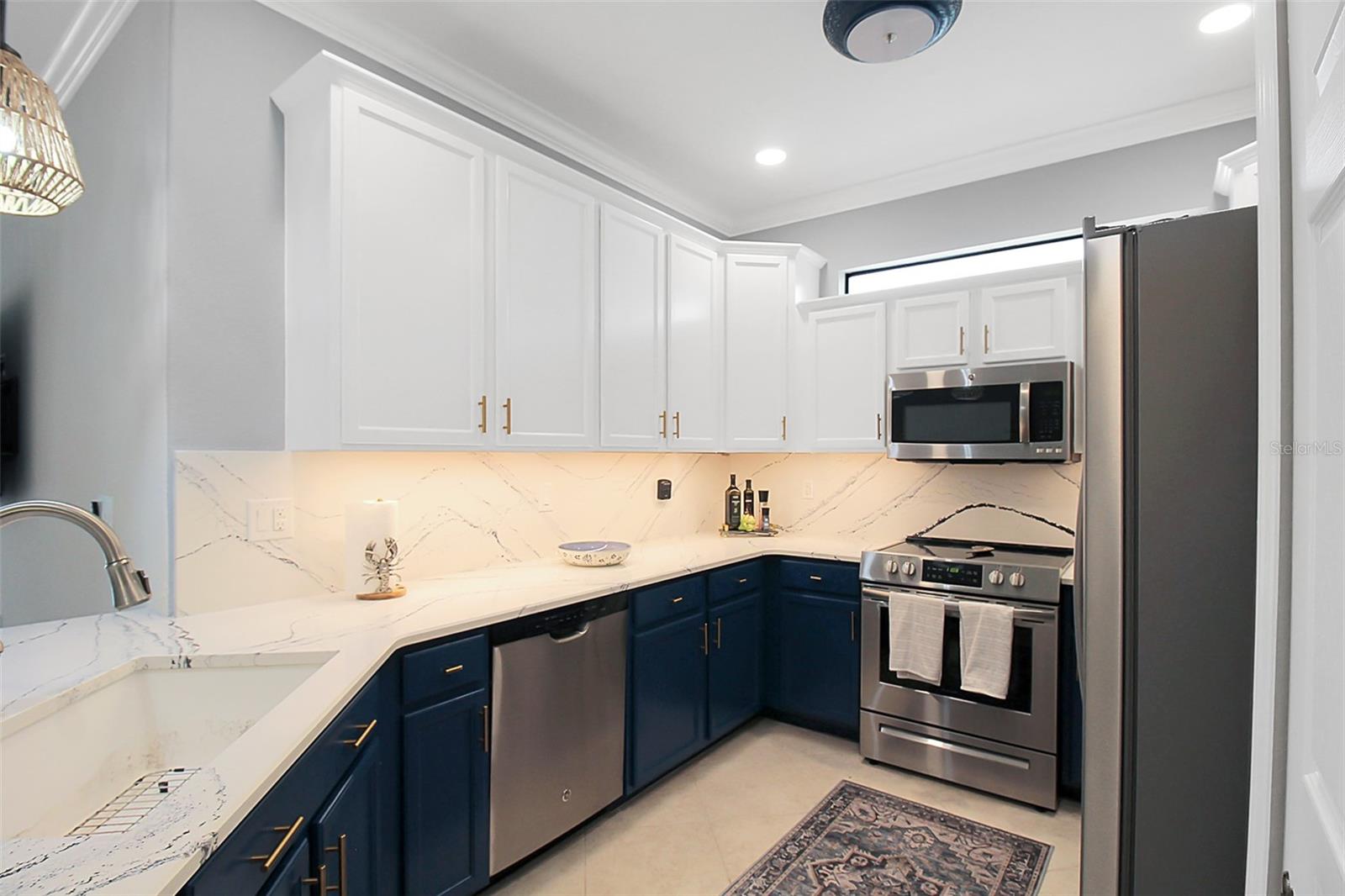 20230 TESORO DR — photo 25