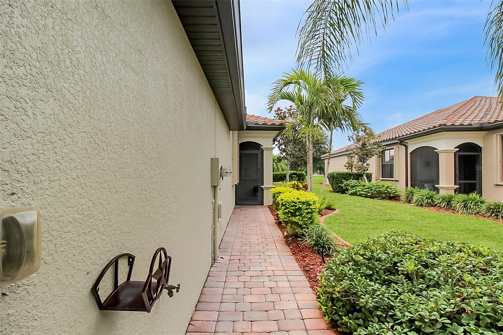 20230 TESORO DR — photo 3