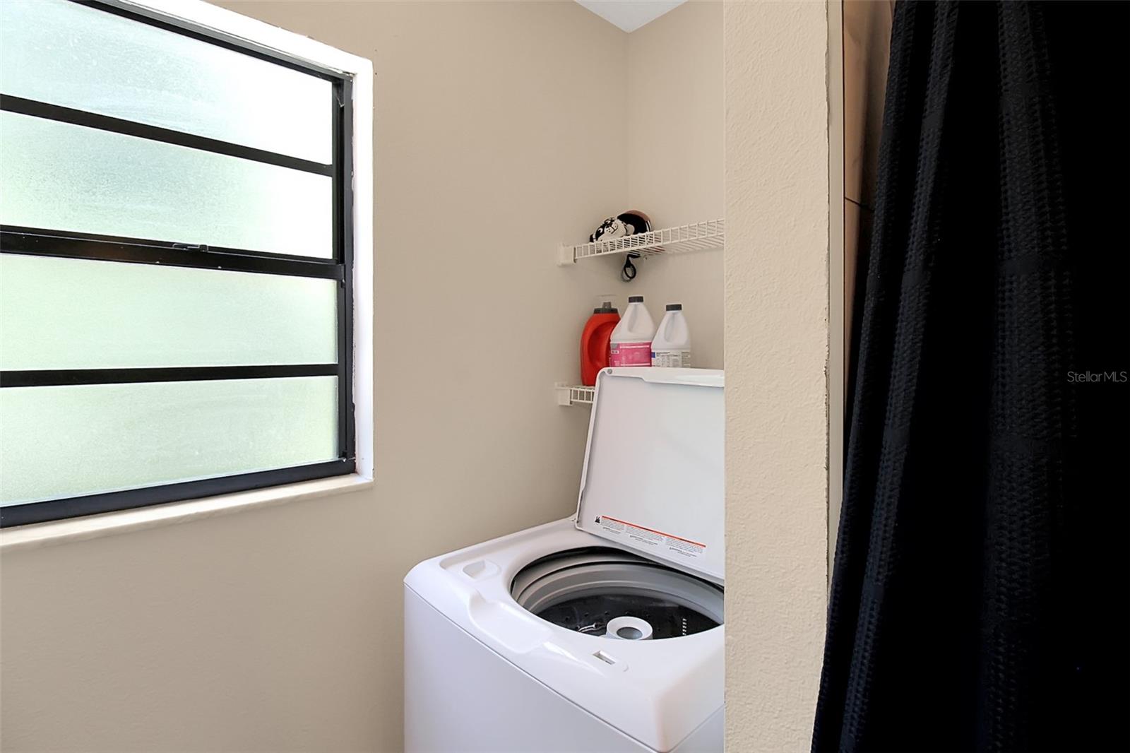 4003 BAYSIDE CT — photo 25