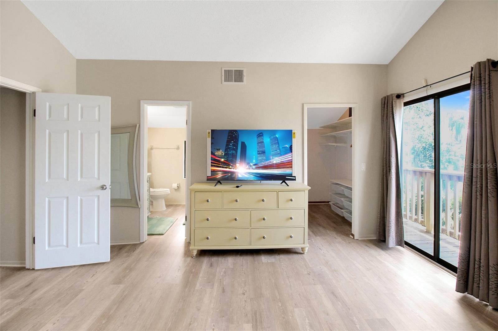 4003 BAYSIDE CT — photo 37