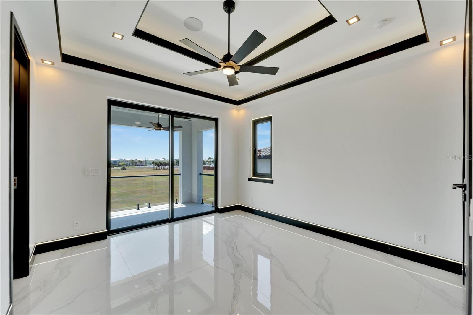 517 TREVISO DR — photo 52