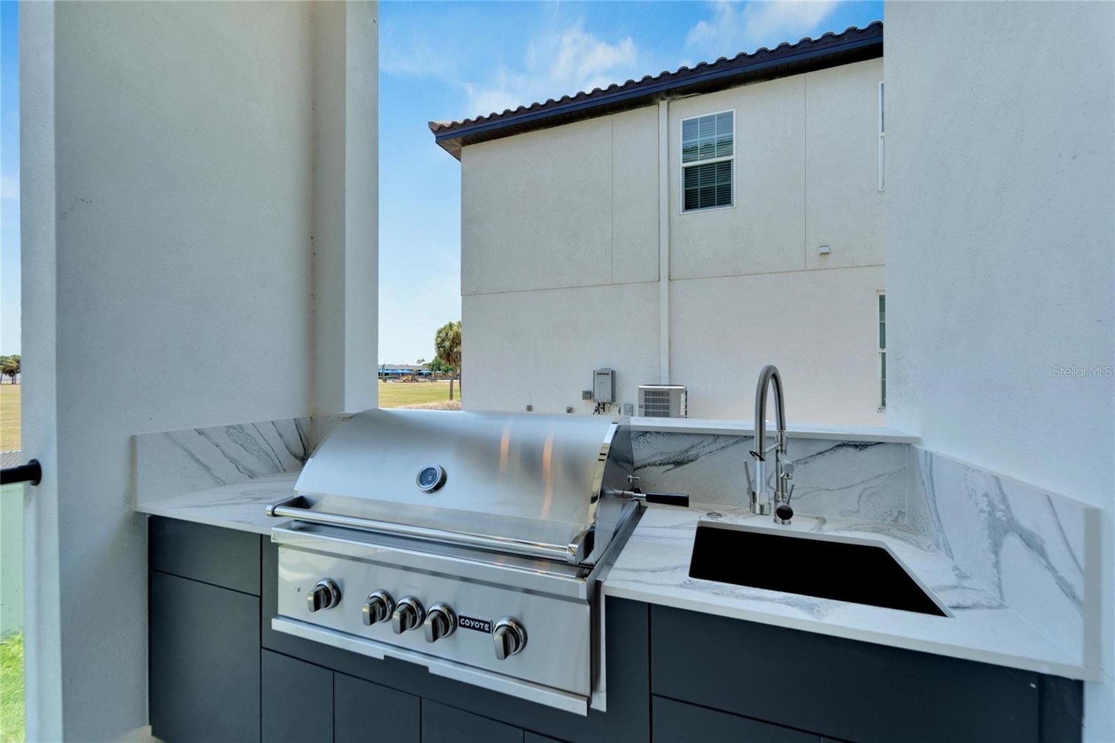517 TREVISO DR — photo 81