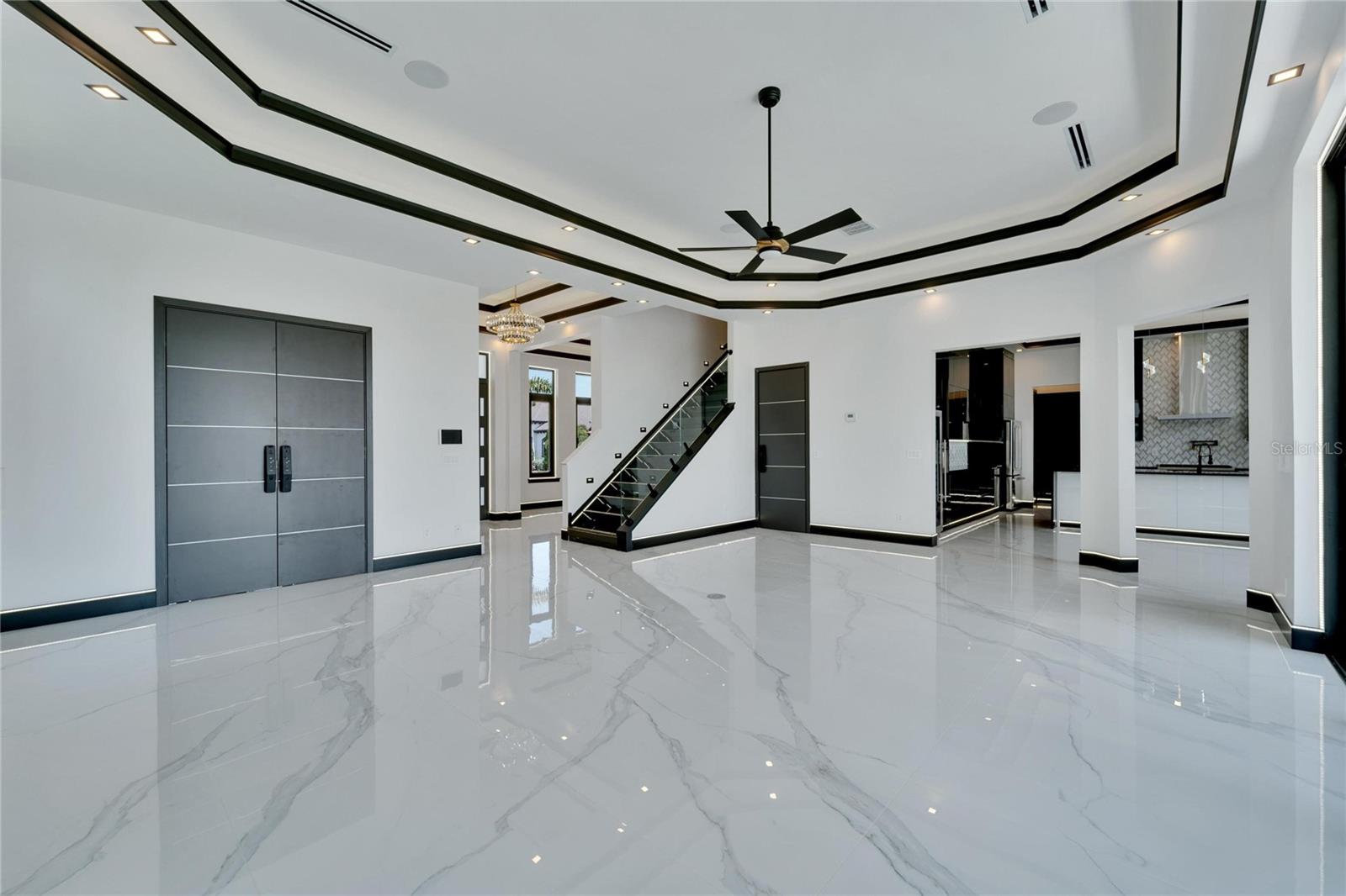 517 TREVISO DR — photo 22