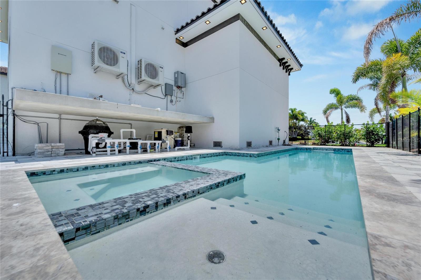 517 TREVISO DR — photo 87