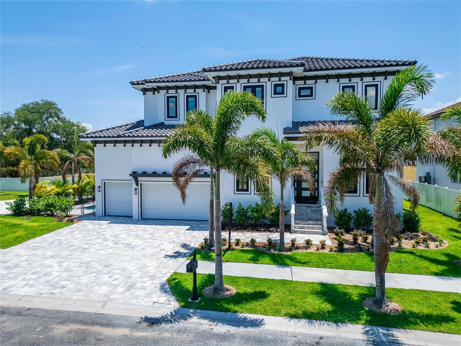 517 TREVISO DR — photo 10