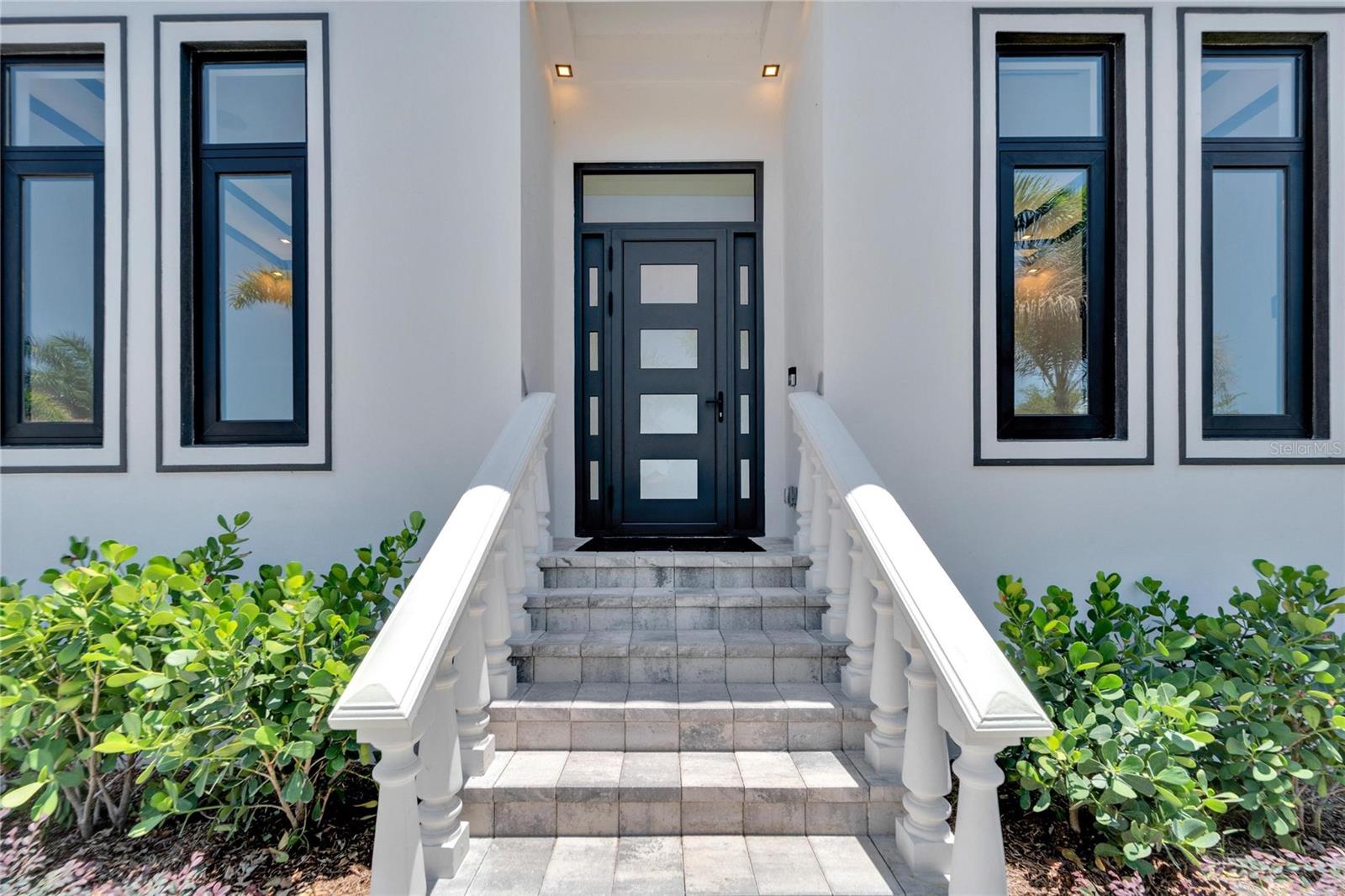 517 TREVISO DR — photo 12
