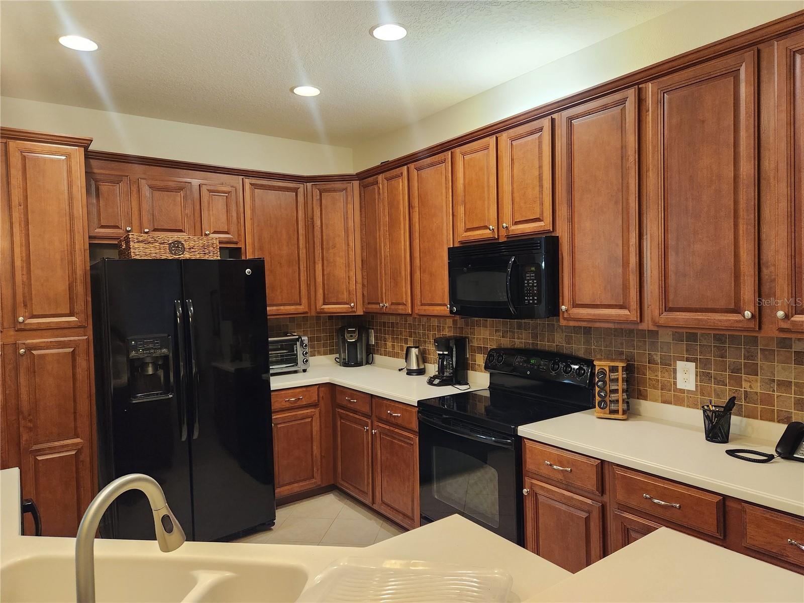 8119 VILLA GRANDE CT — photo 7