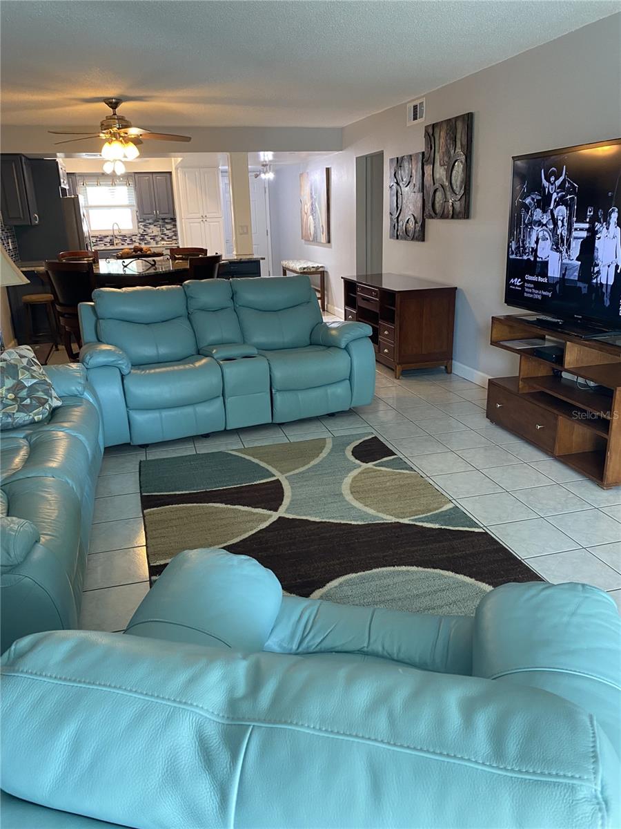 5555 GULF BLVD #104 — photo 2