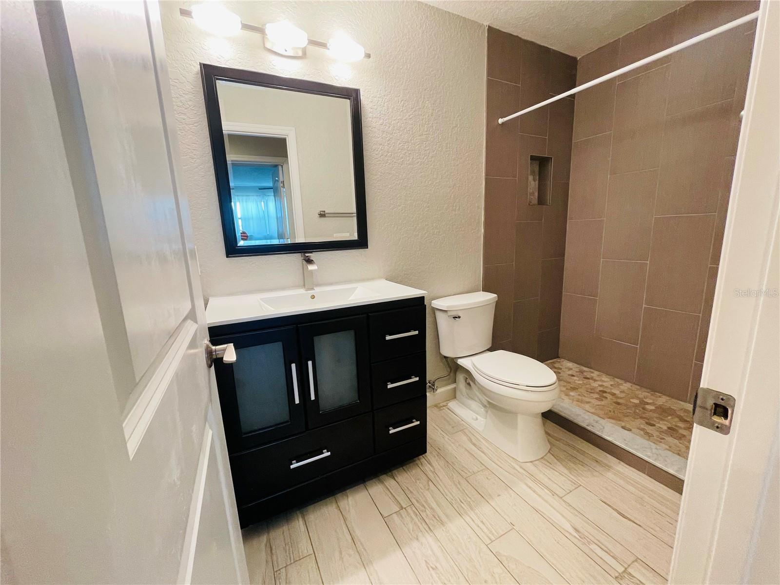 1860 MASSACHUSETTS AVE NE #214 — photo 10