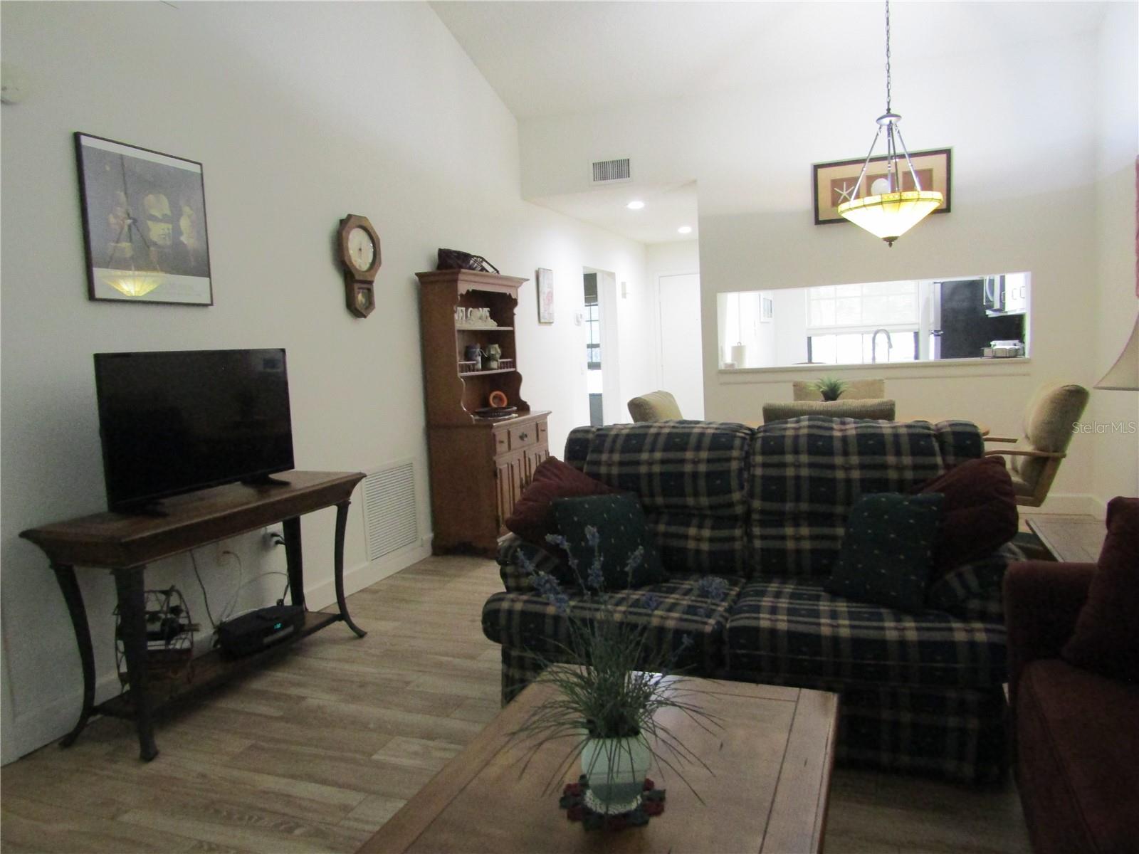 4757 WINSLOW BEACON #20 — photo 15