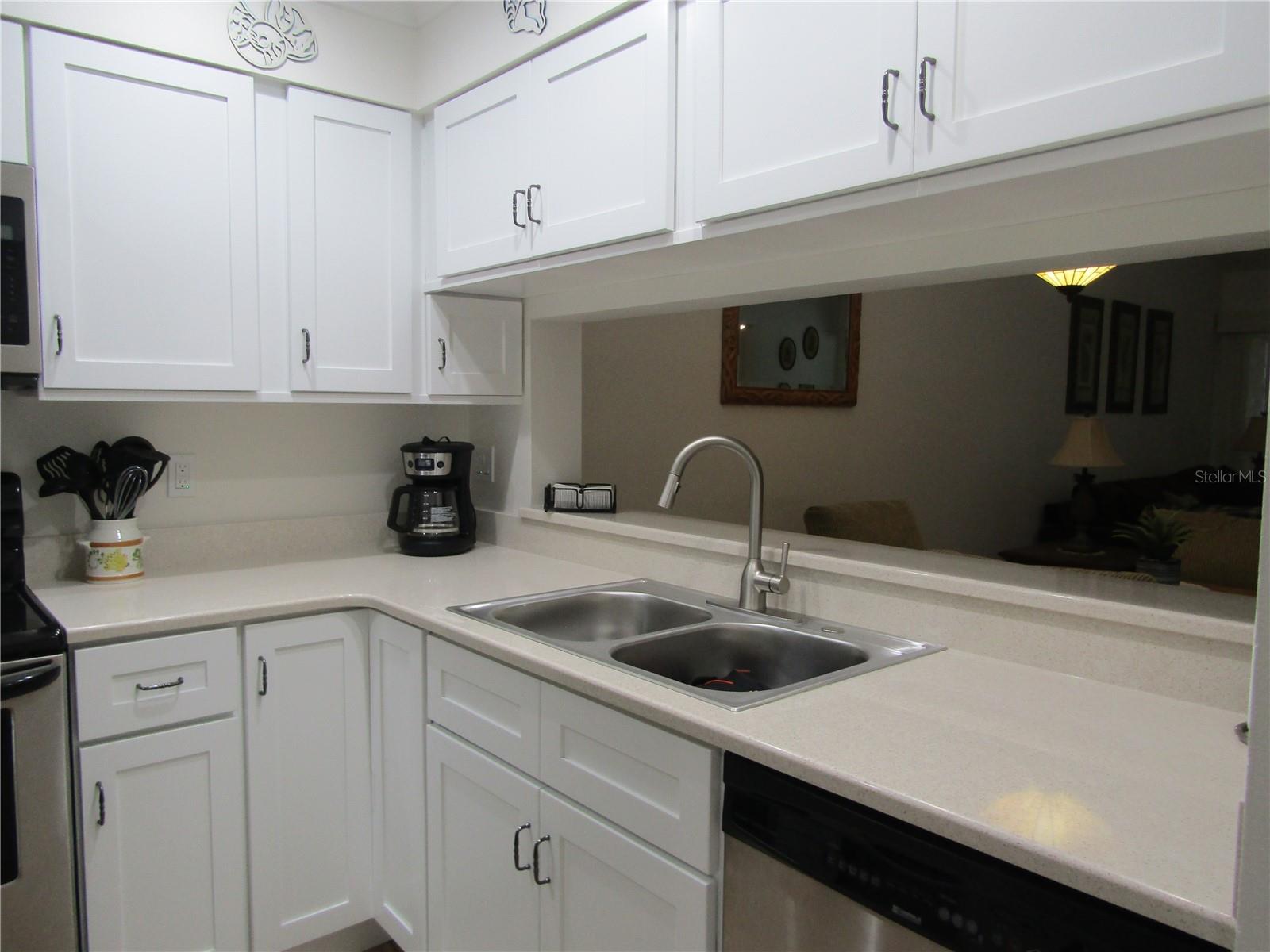 4757 WINSLOW BEACON #20 — photo 4