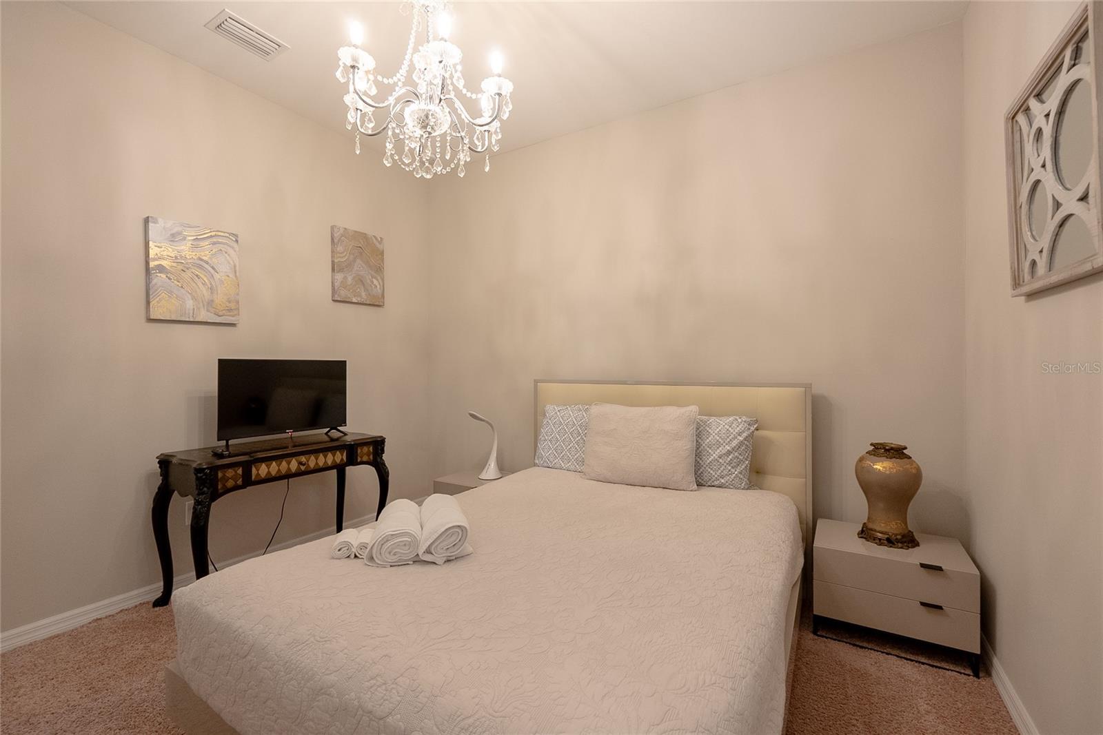 139 MARAVIYA BLVD — photo 20
