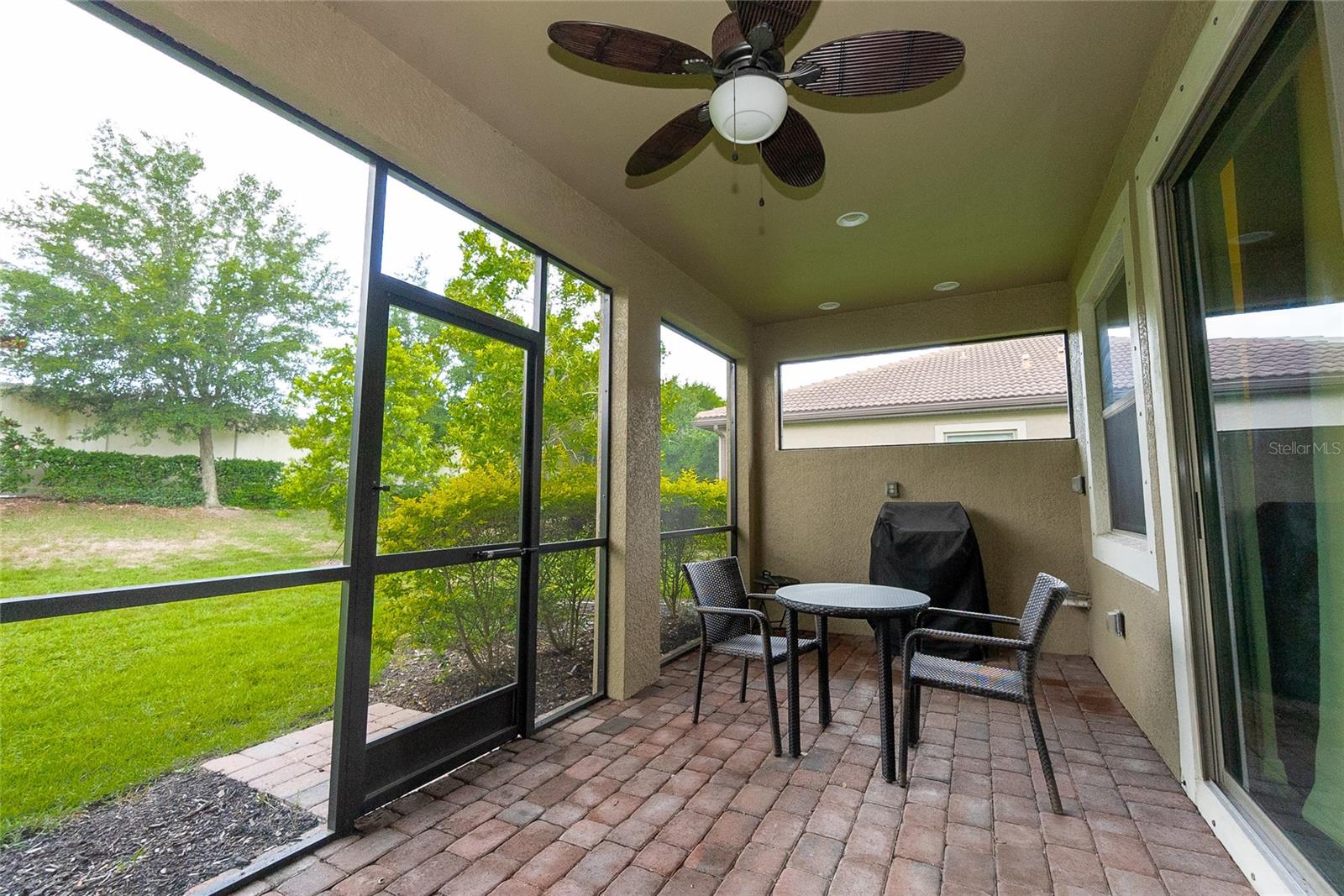 139 MARAVIYA BLVD — photo 24