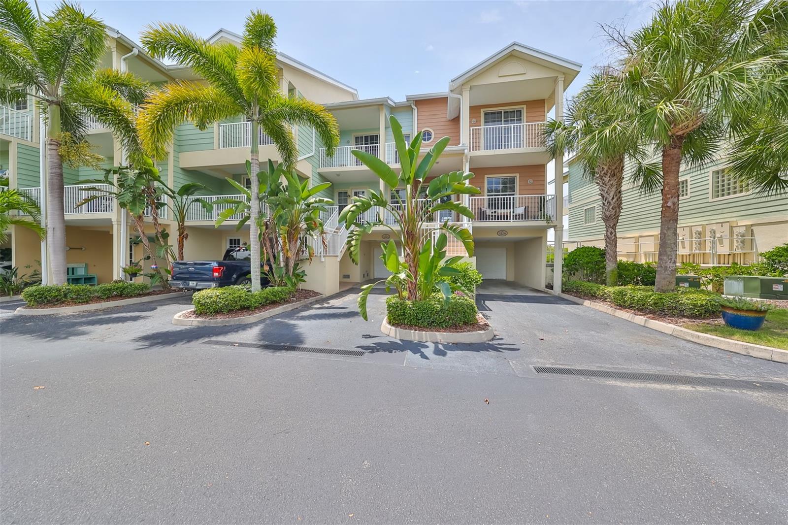 3226 MANGROVE POINT DR — photo 3