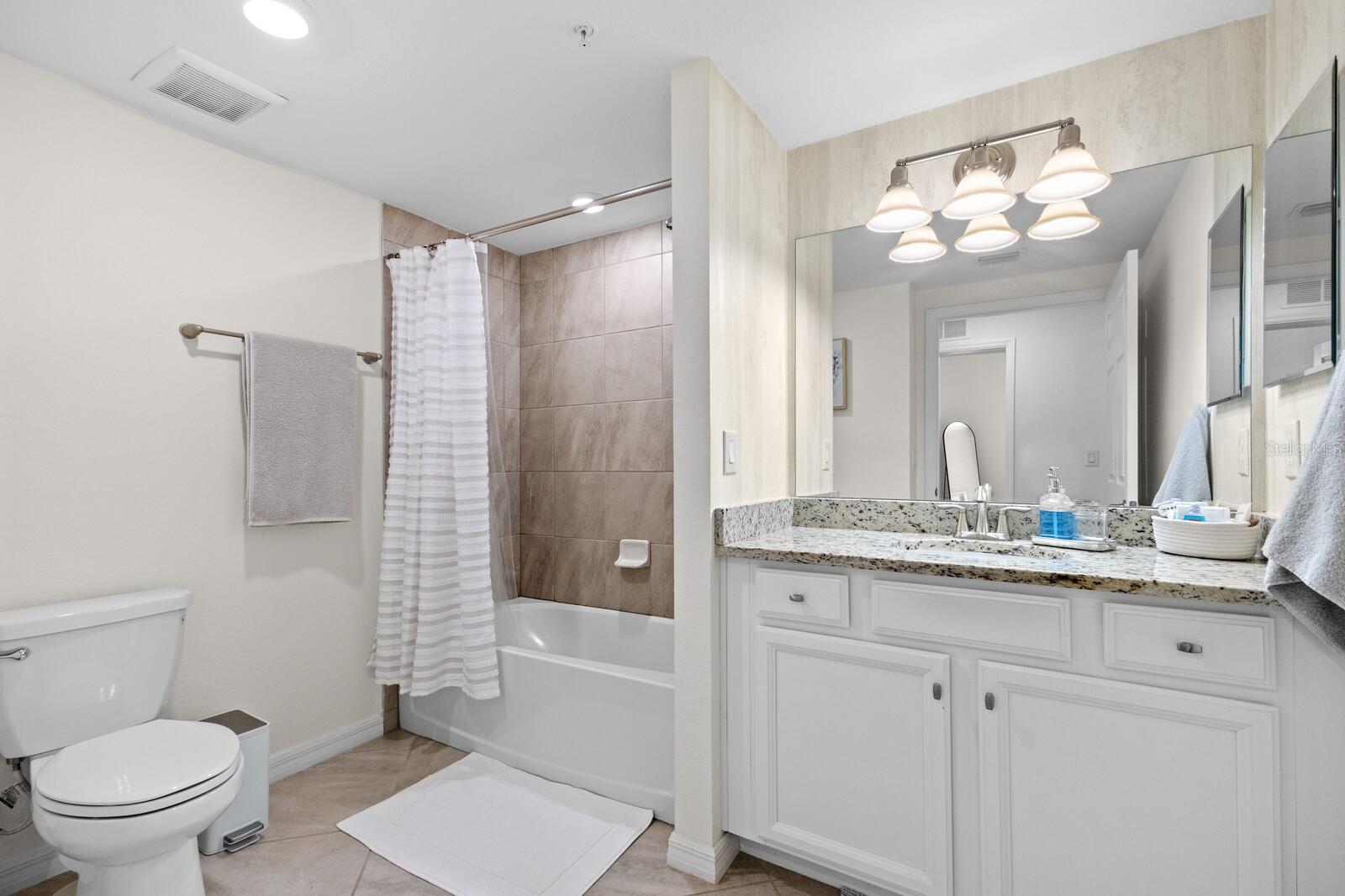18117 GAWTHROP DR #104 — photo 20