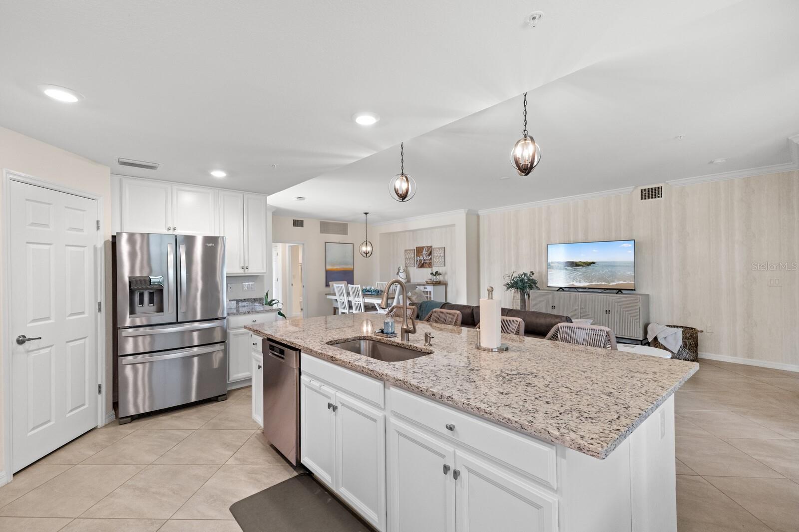 18117 GAWTHROP DR #104 — photo 13