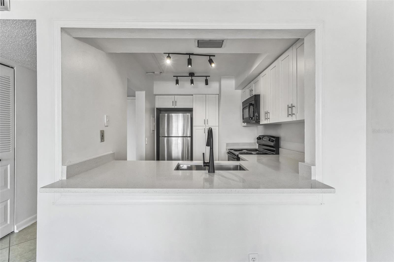 6219 PALMA DEL MAR BLVD S #301 — photo 4