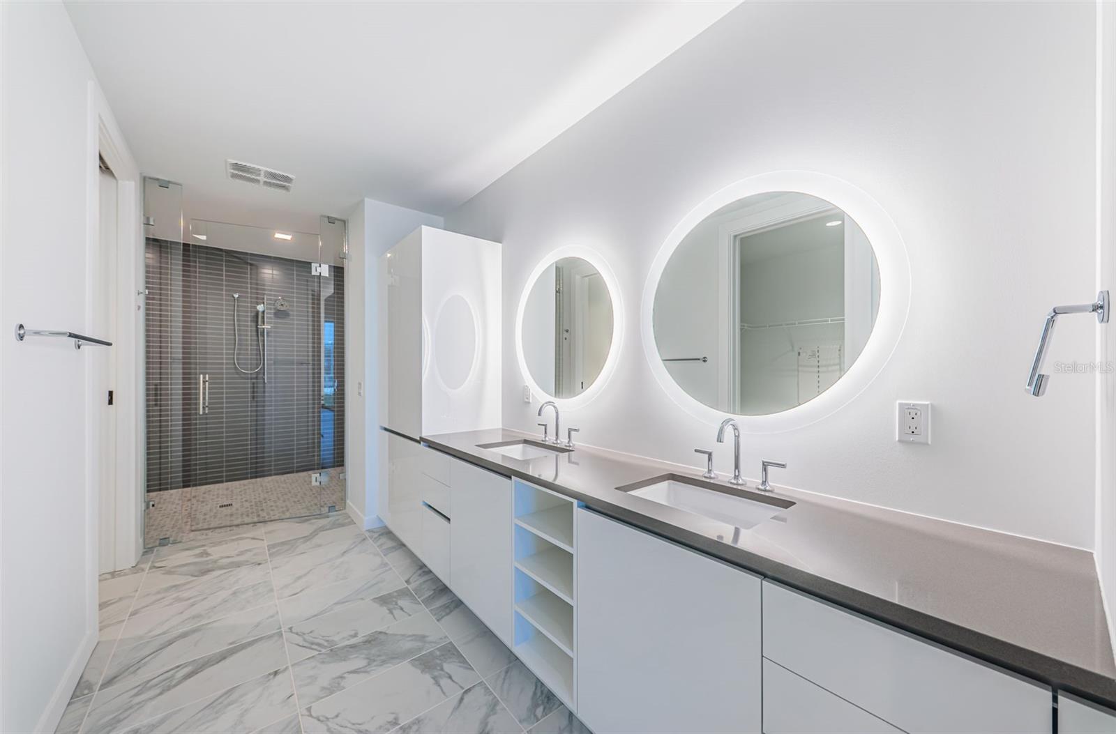 777 3RD AVE N #908 — photo 35