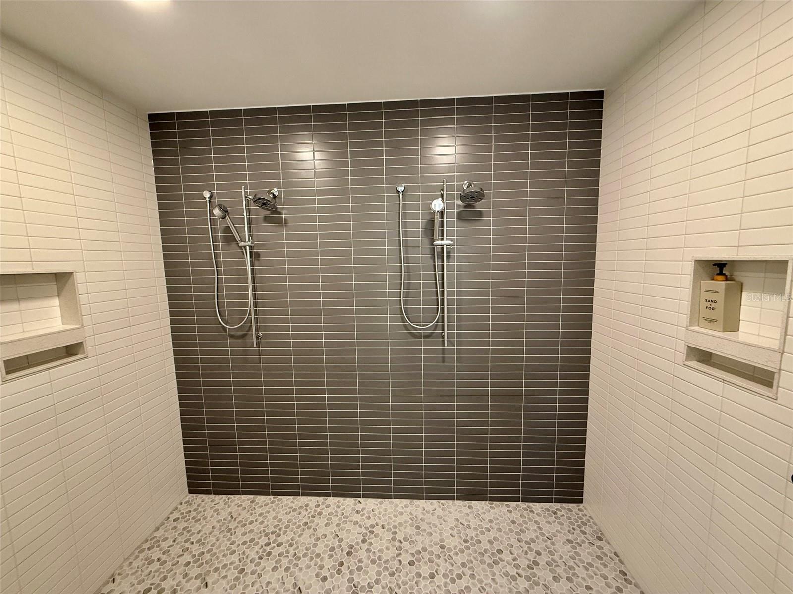 777 3RD AVE N #908 — photo 9