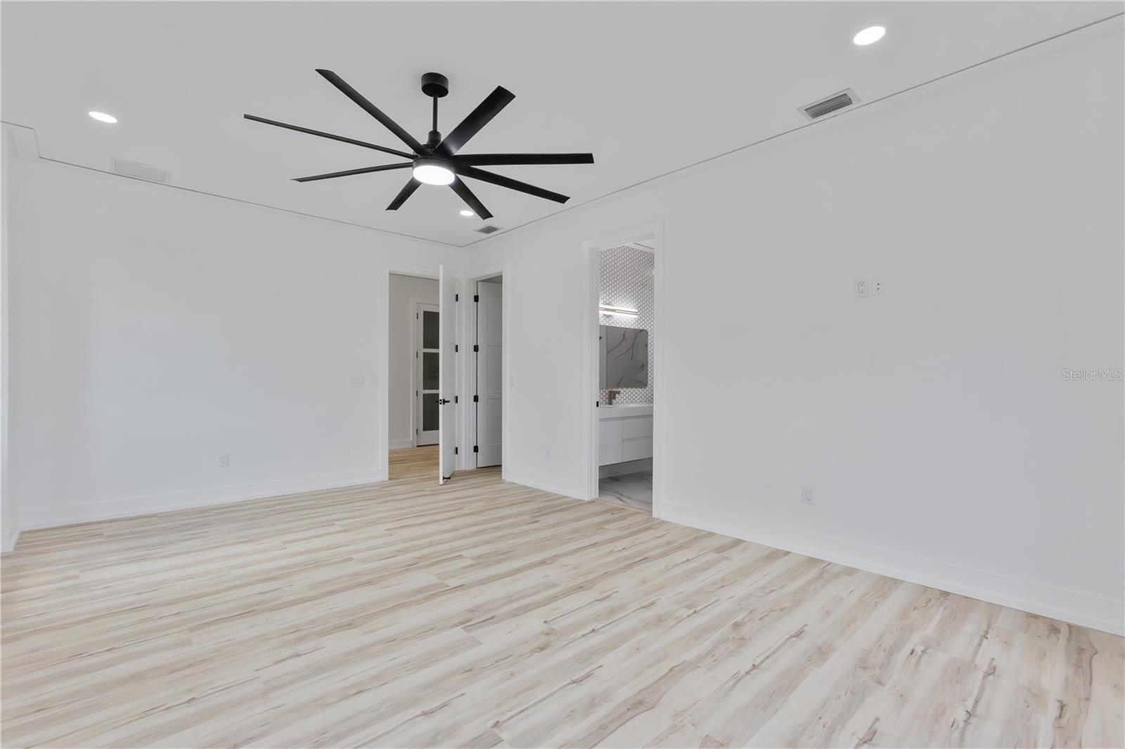 2121 BAYOU GRANDE BLVD NE — photo 39