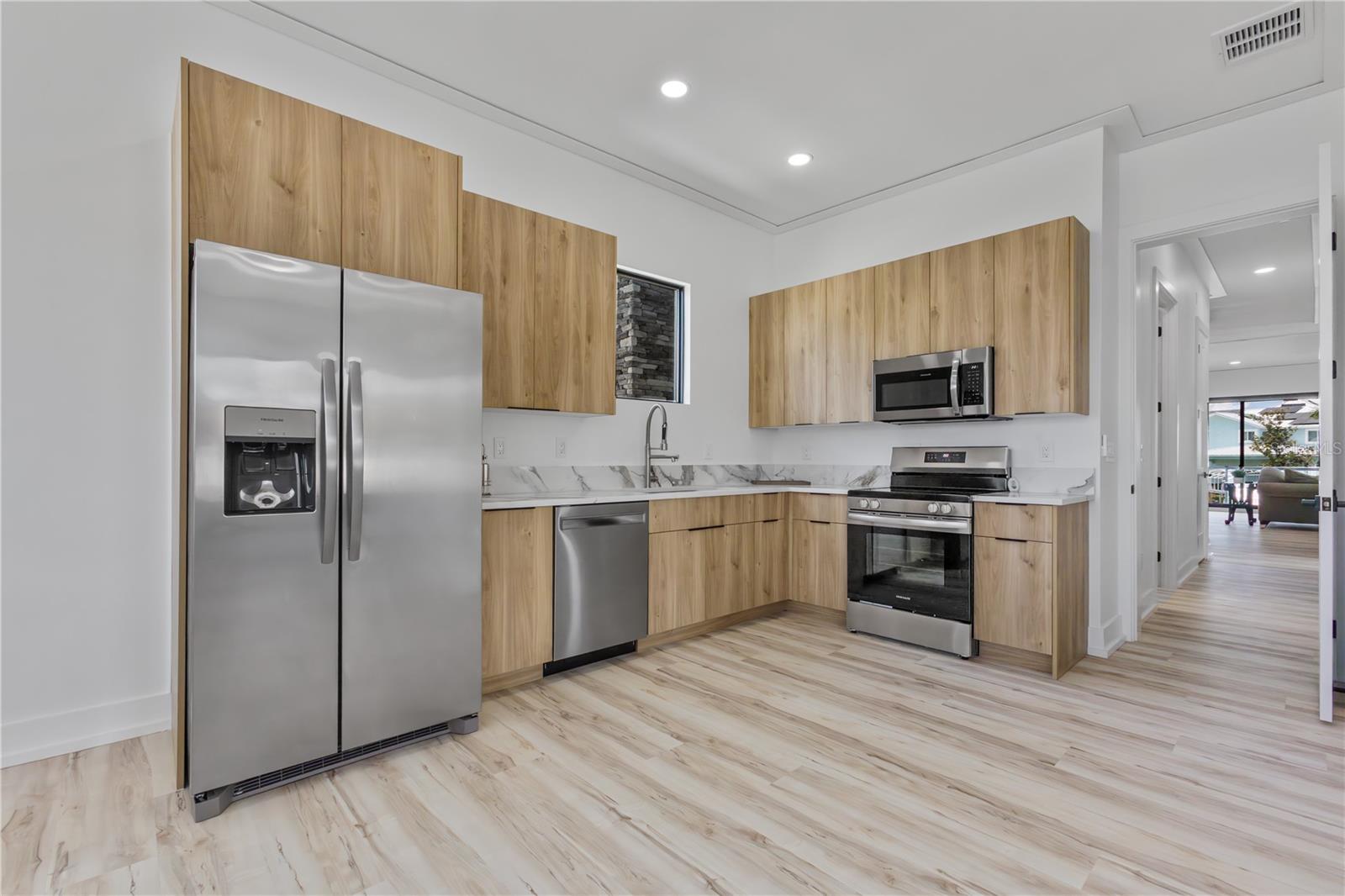 2121 BAYOU GRANDE BLVD NE — photo 28
