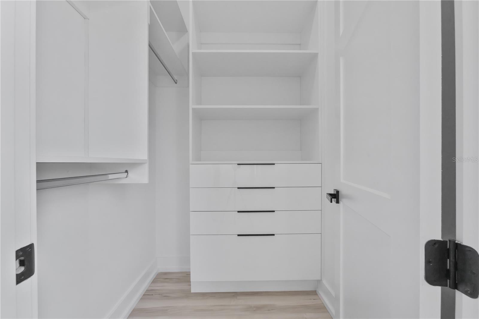 2121 BAYOU GRANDE BLVD NE — photo 31