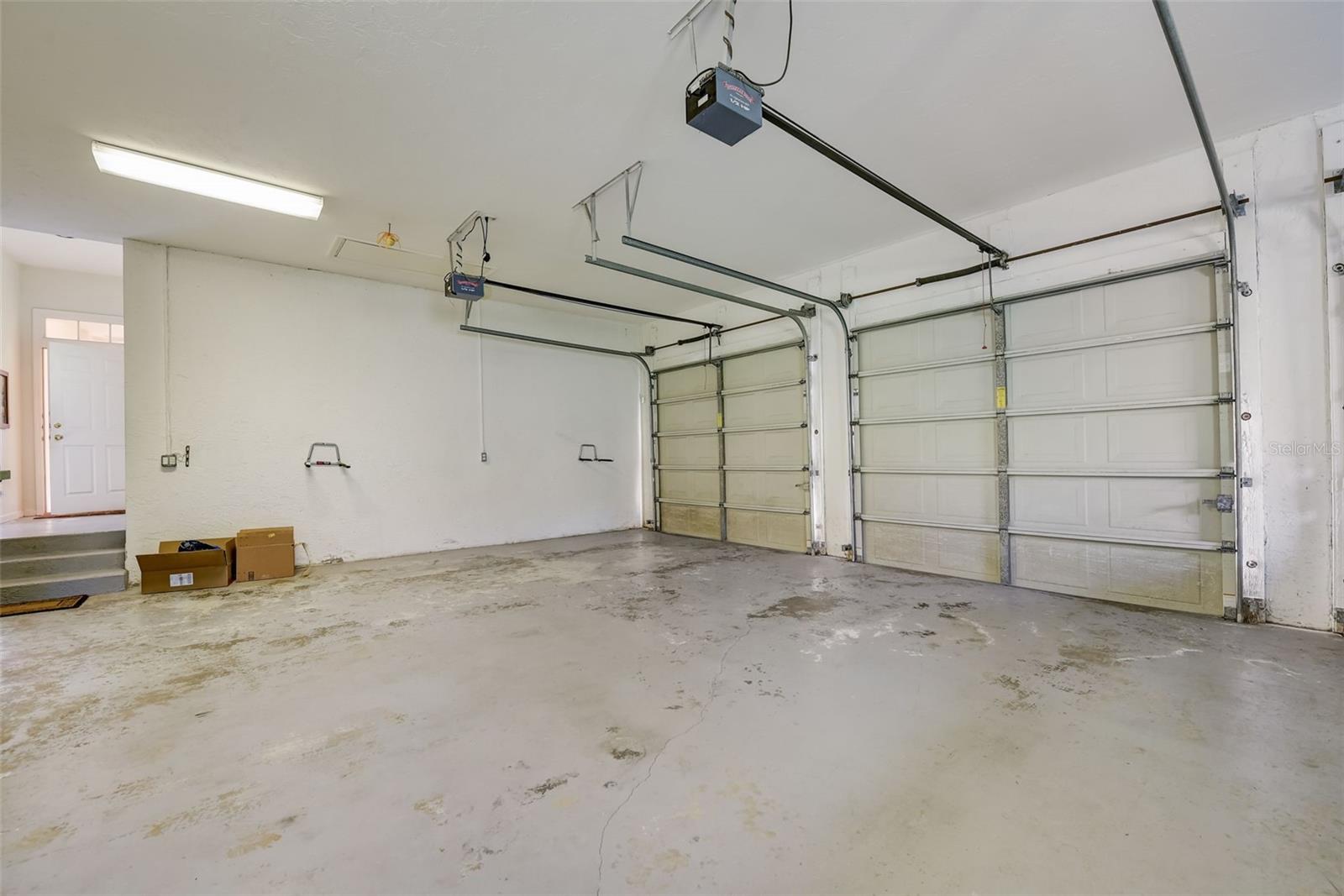 4653 HADFIELD DR — photo 62