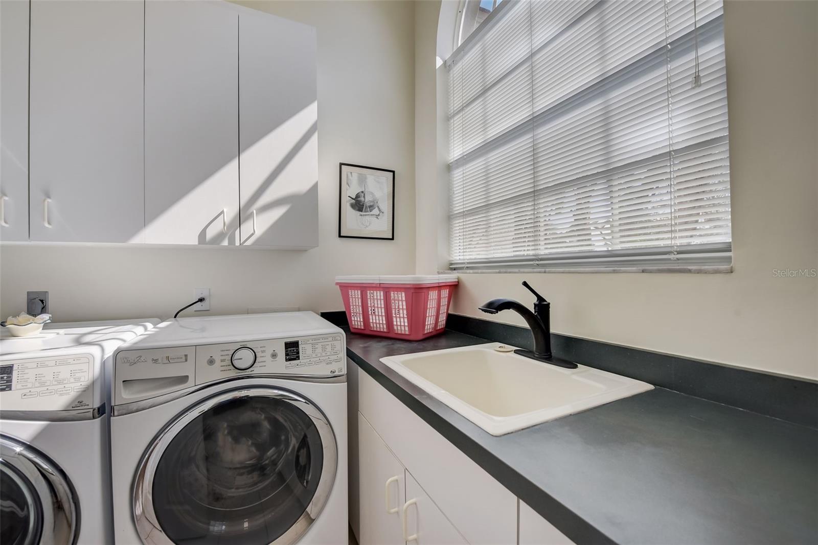 4653 HADFIELD DR — photo 50