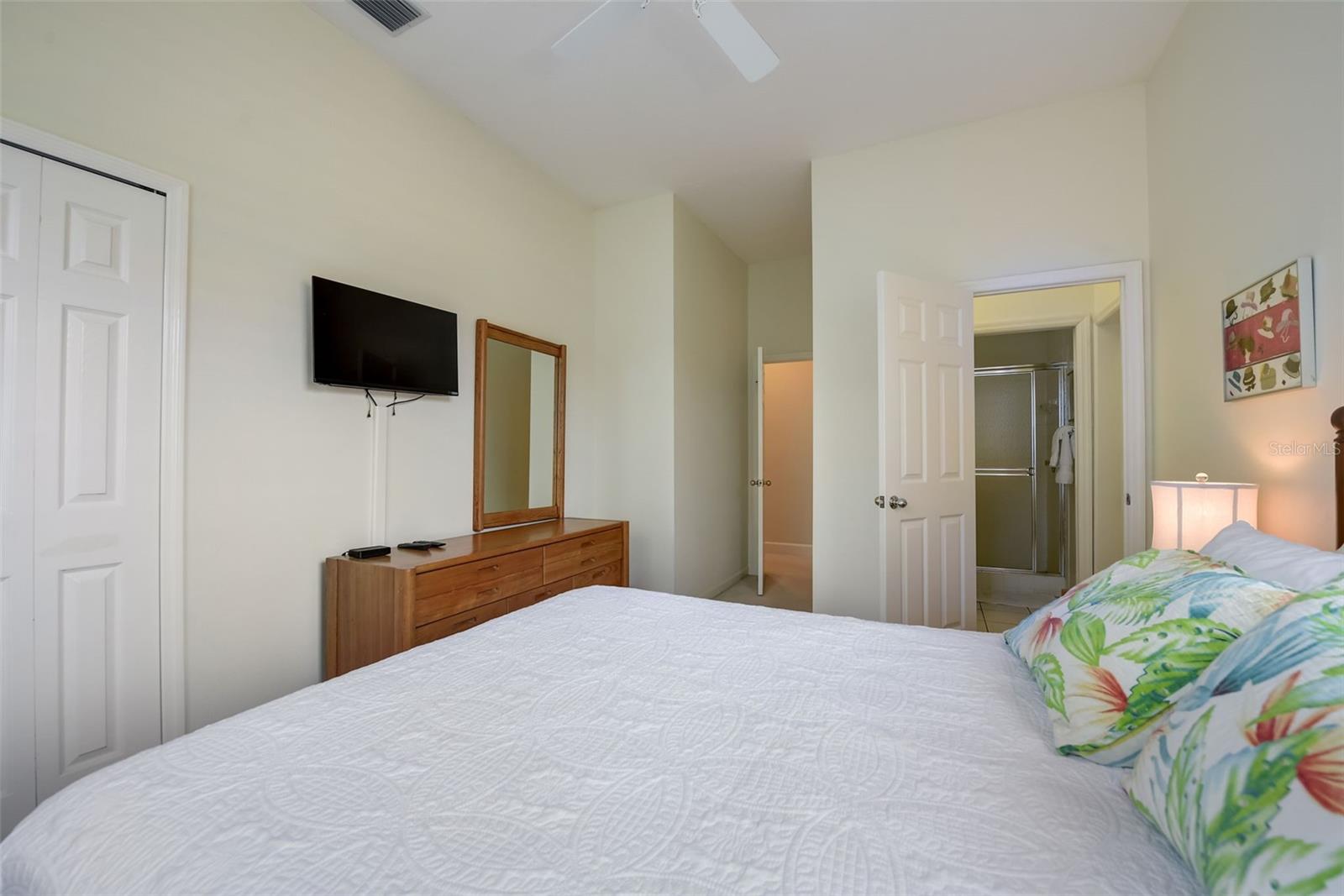 4653 HADFIELD DR — photo 47