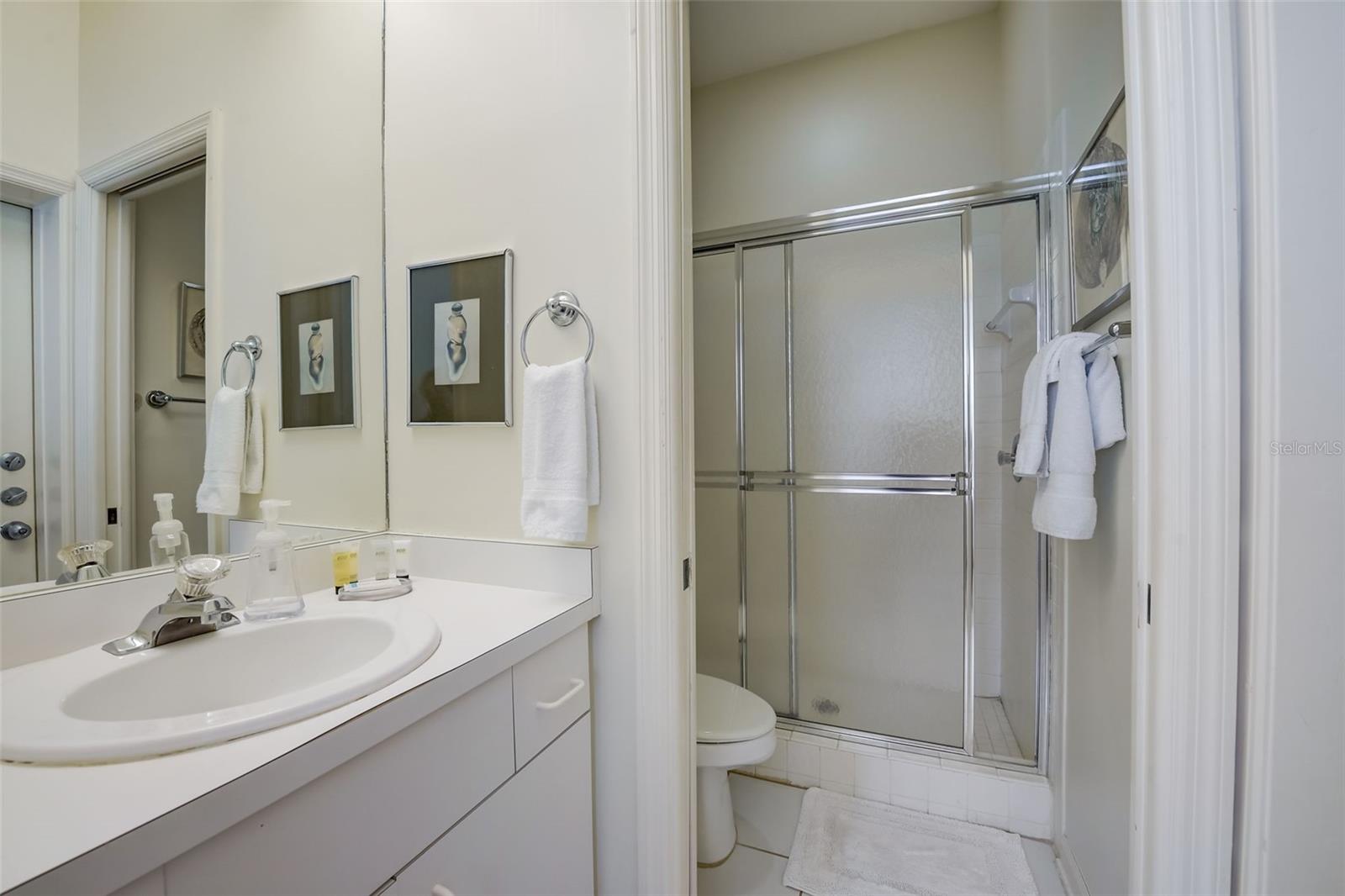 4653 HADFIELD DR — photo 15