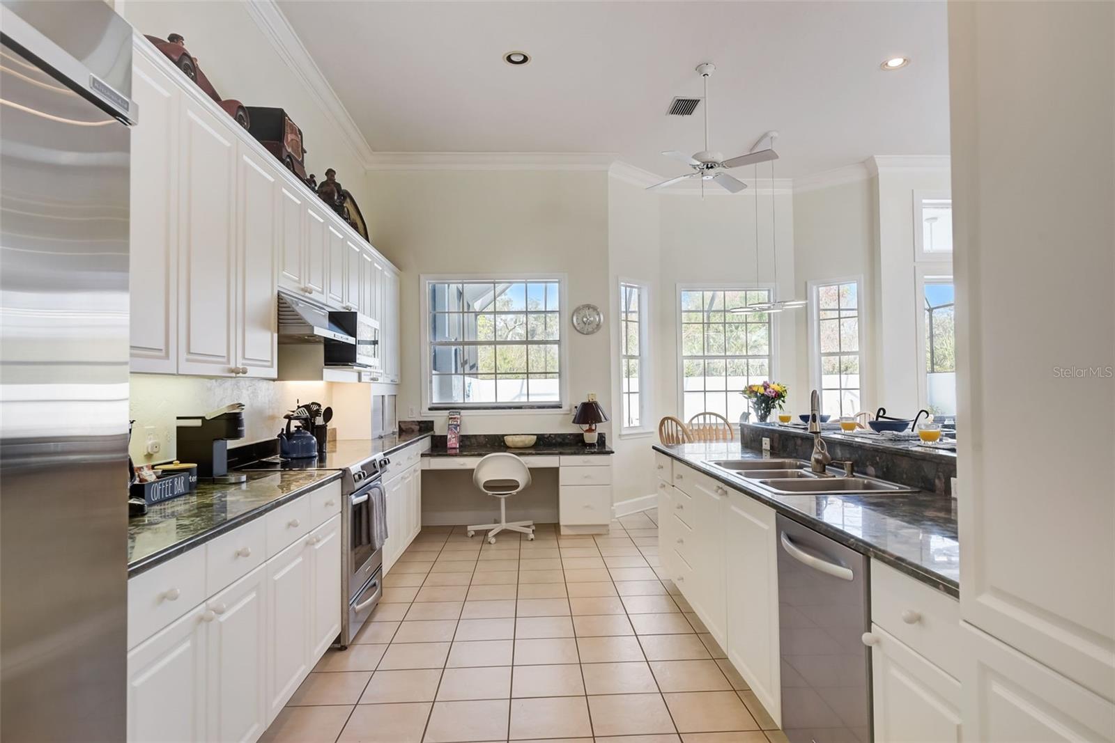 4653 HADFIELD DR — photo 29