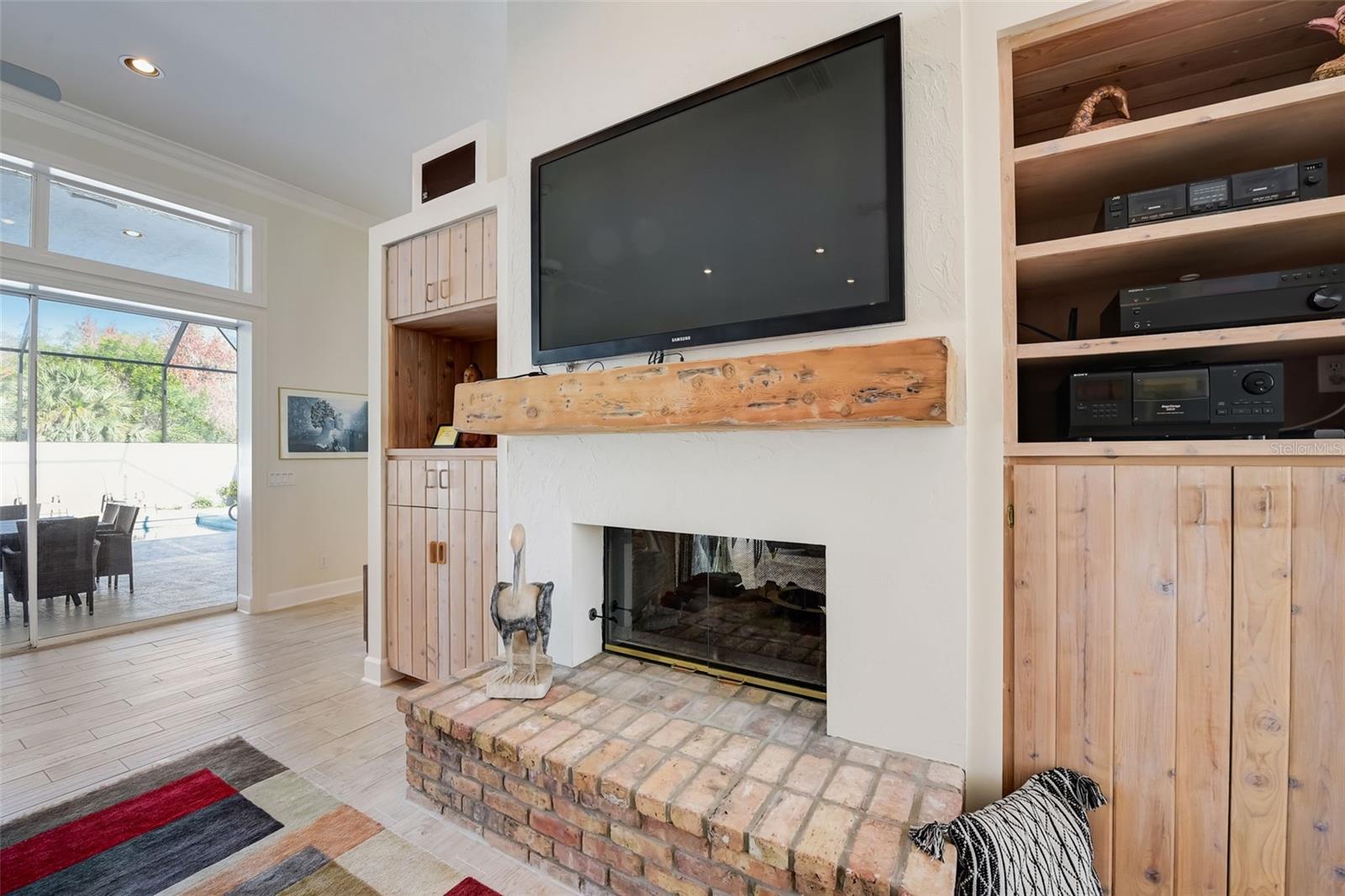 4653 HADFIELD DR — photo 24