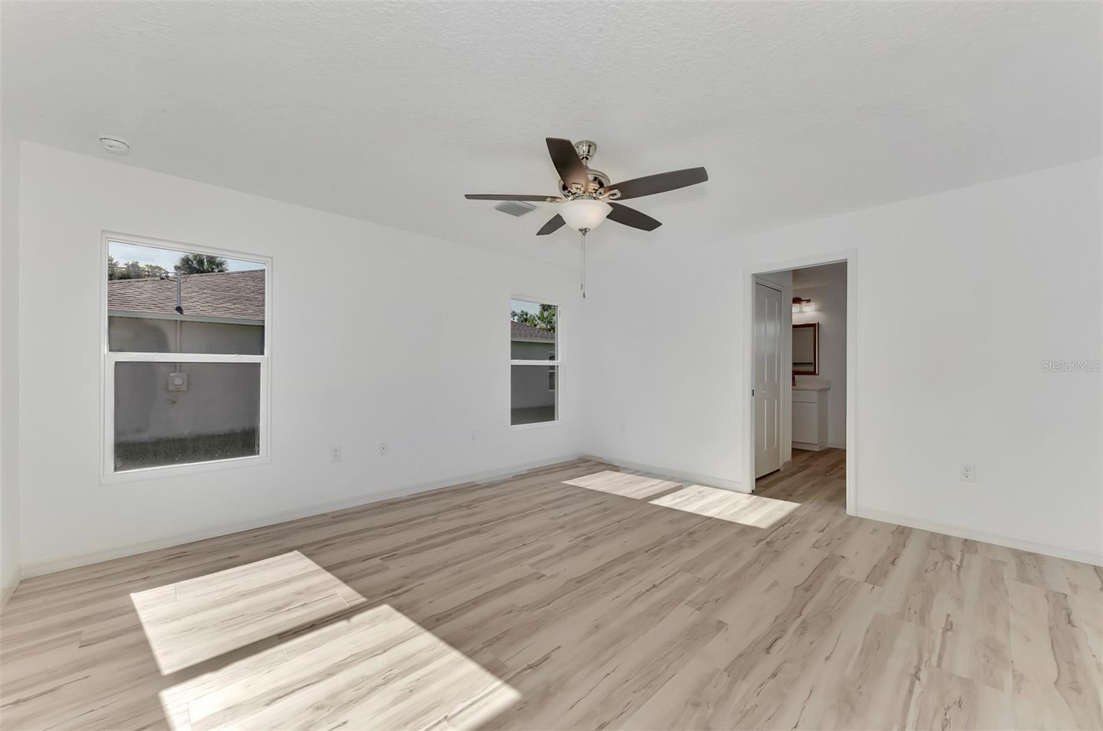 4582 ENID LN — photo 21