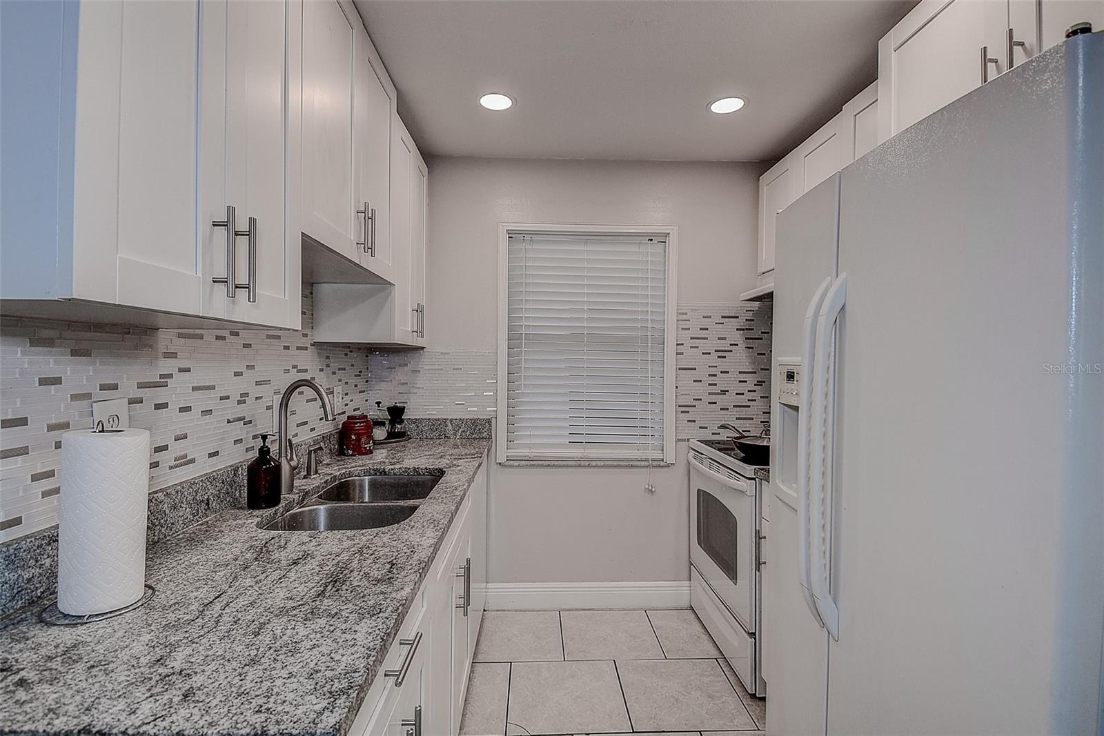2438 ENTERPRISE RD #6 — photo 13