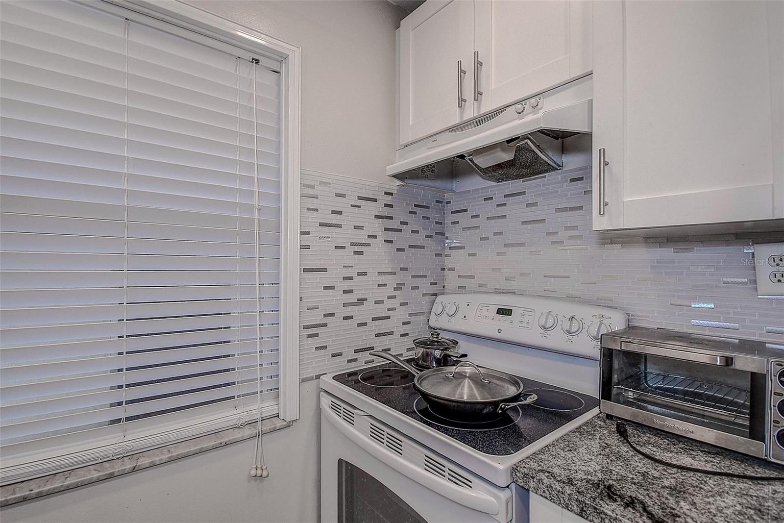 2438 ENTERPRISE RD #6 — photo 14