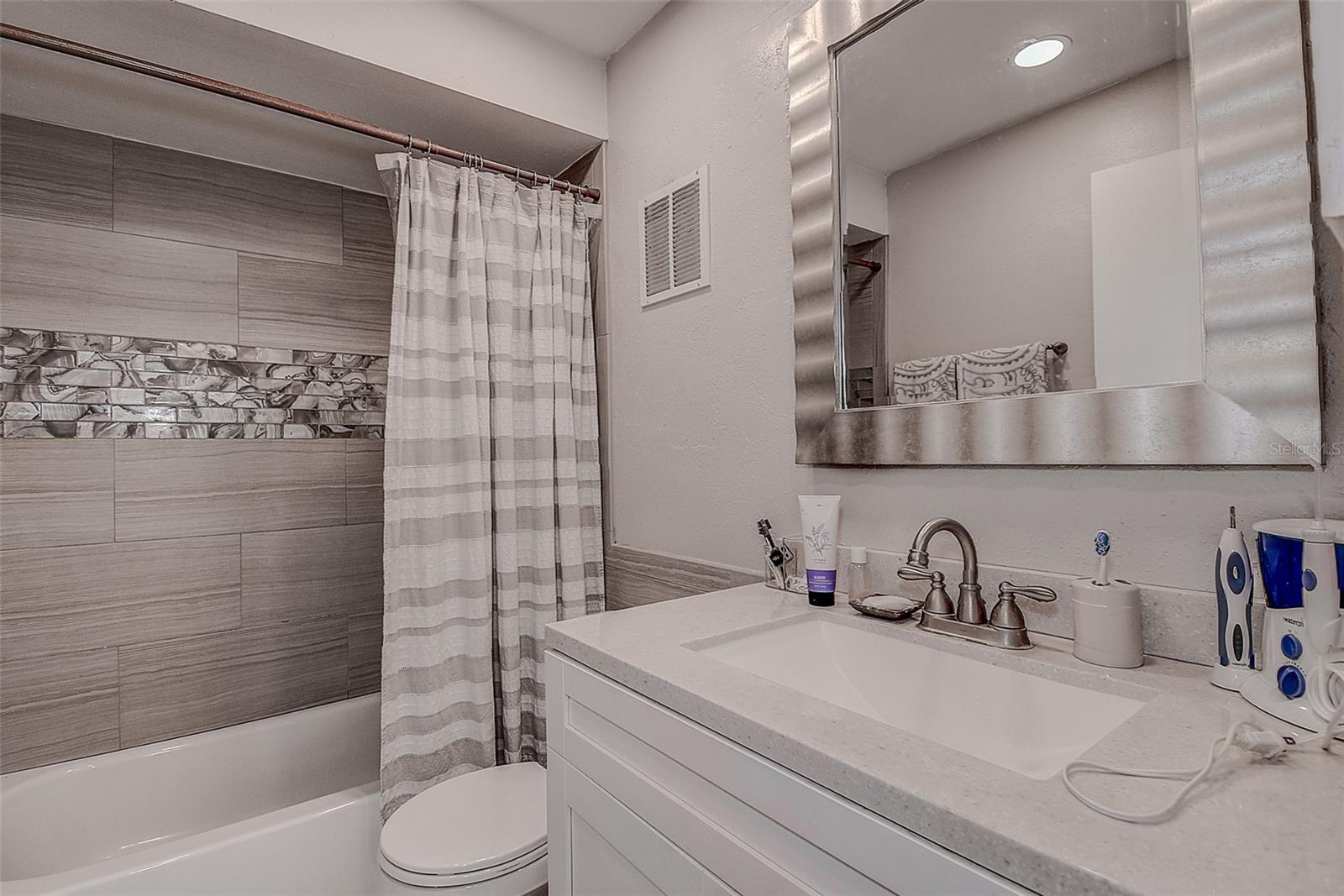 2438 ENTERPRISE RD #6 — photo 19