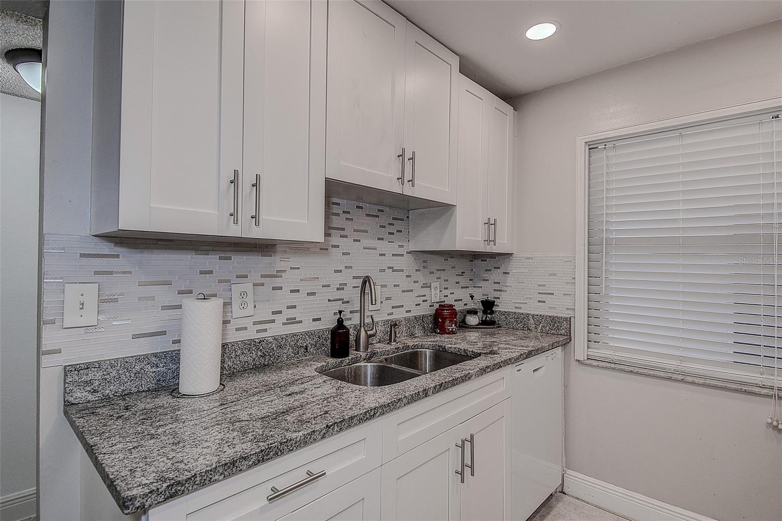 2438 ENTERPRISE RD #6 — photo 12