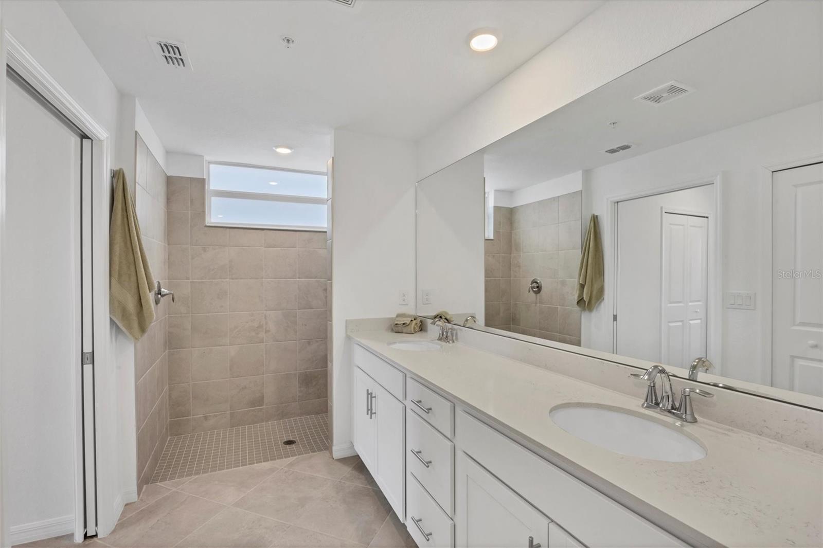 12580 GALAPAGOS CT #108 — photo 17